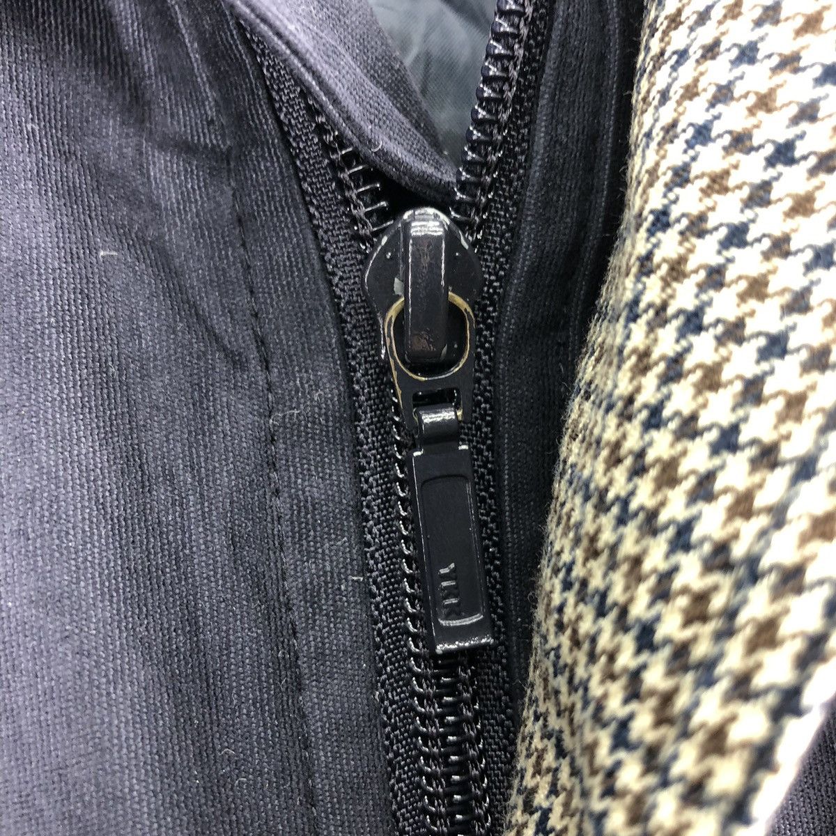 Japanese Brand Vintage 80's Jacket Zip up by Troy Bros Size US L / EU 52-54 / 3 - 9 Thumbnail