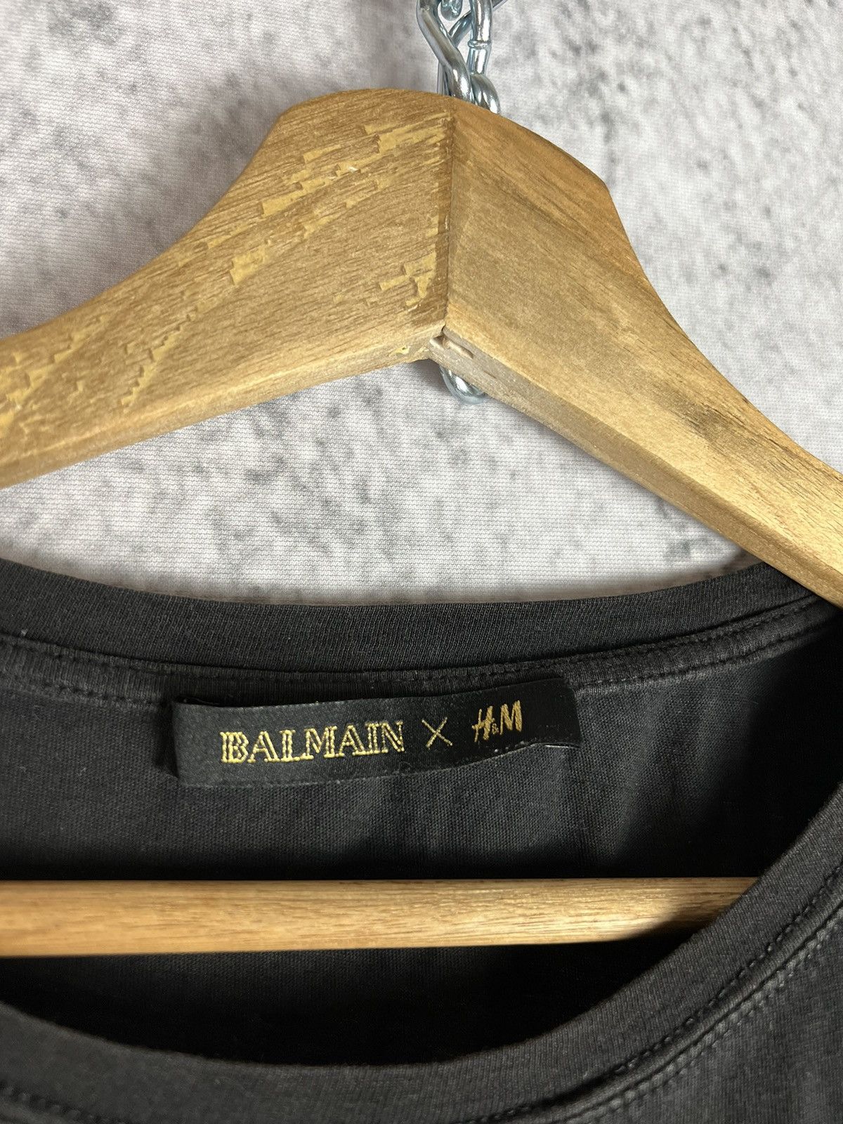 Balmain Balmain x H&M tshirt Size L / US 10 / IT 46 - 3 Thumbnail