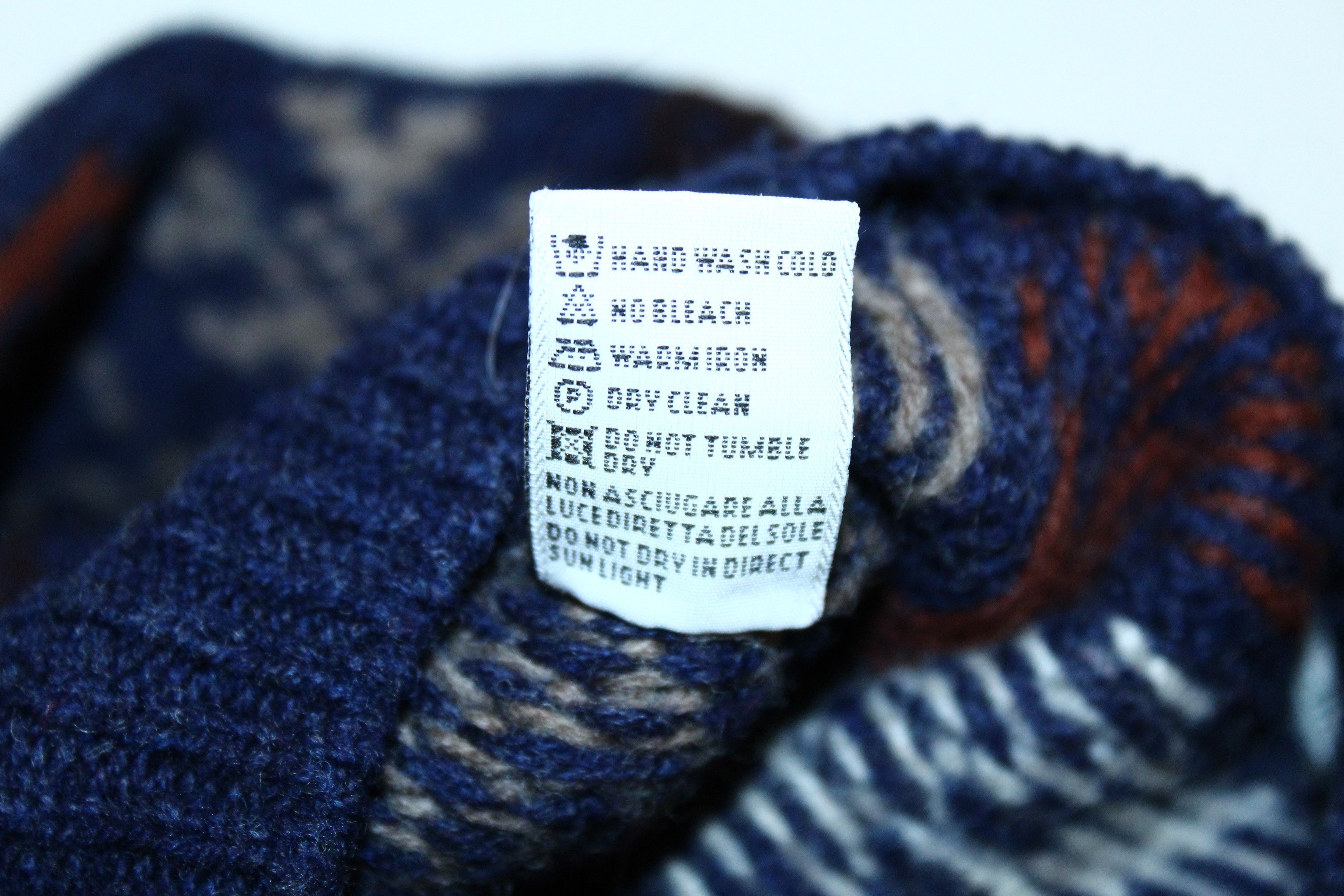 Benetton 🔥 VTG 🔥 Benetton Geometric Shetland Wool Knit Sweater Size US M / EU 48-50 / 2 - 7 Thumbnail