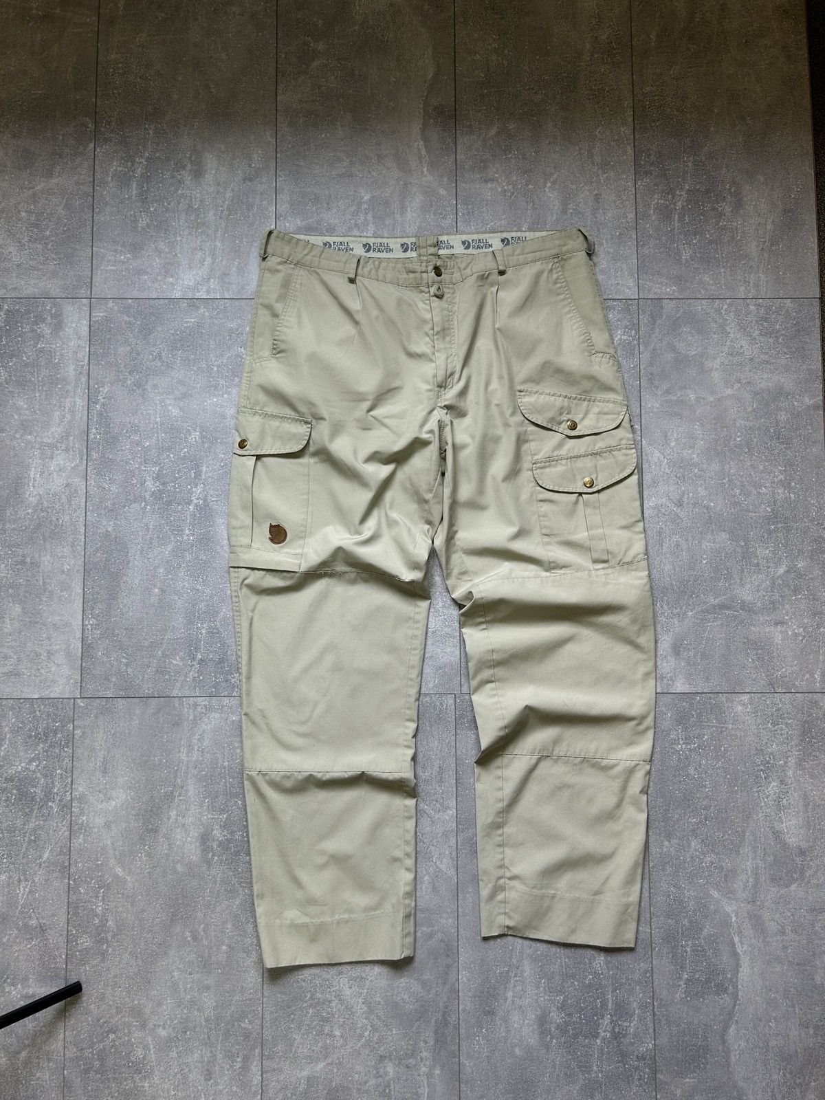 Fjallraven × Vintage Mens Vintage FjallRaven pants outdoor cargo y2k Size US 36 / EU 52 - 1 Thumbnail