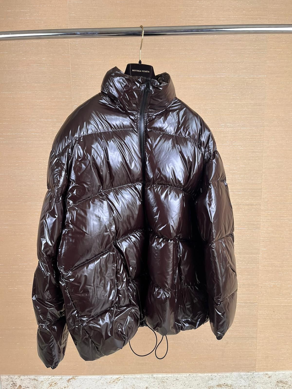 Bottega Veneta Lightweight Down Jacket With Removable Hood in Brown Size US M / EU 48-50 / 2 - 7 Thumbnail