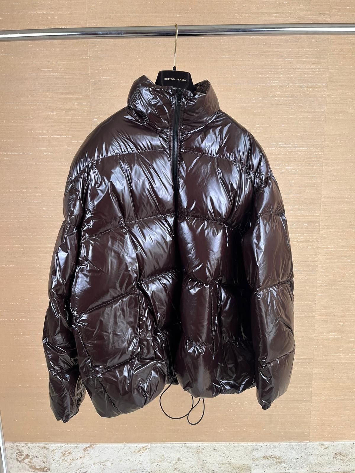 Bottega Veneta Lightweight Down Jacket With Removable Hood in Brown Size US M / EU 48-50 / 2 - 1 Thumbnail