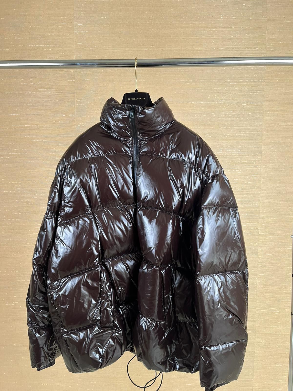 Bottega Veneta Lightweight Down Jacket With Removable Hood in Brown Size US M / EU 48-50 / 2 - 5 Thumbnail