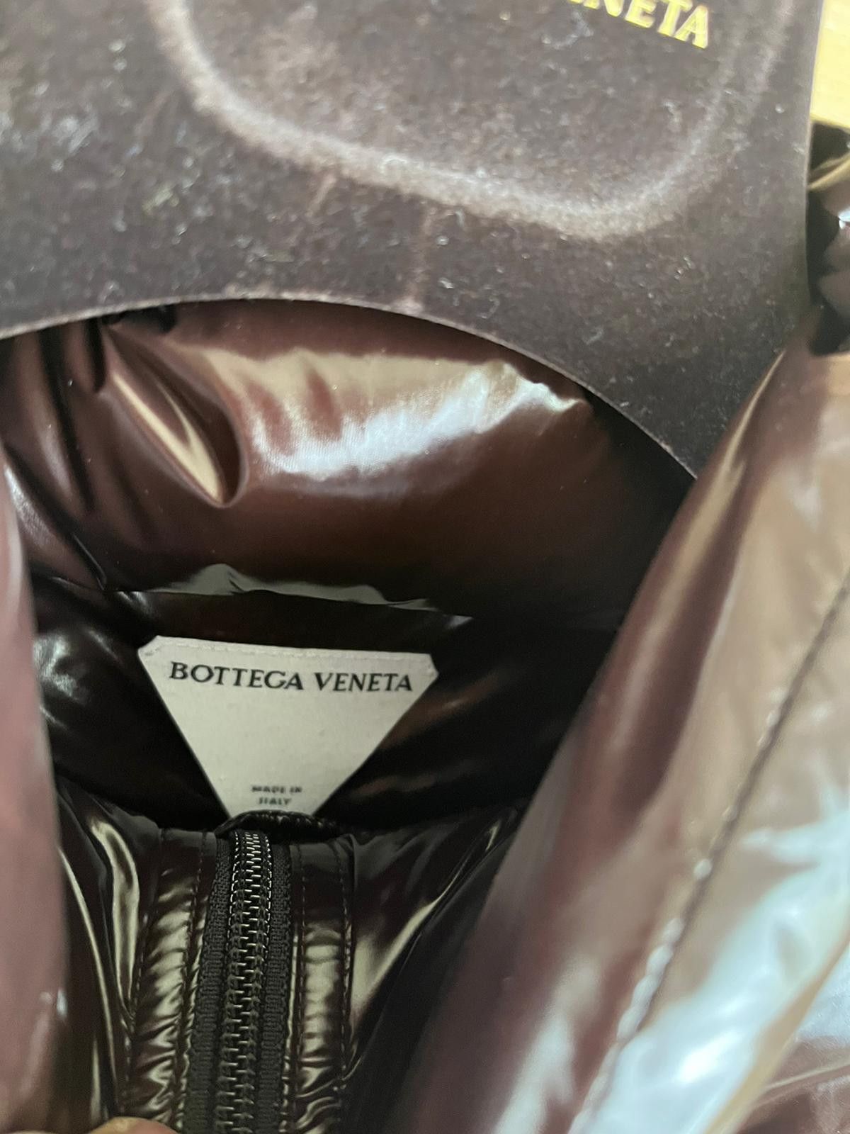 Bottega Veneta Lightweight Down Jacket With Removable Hood in Brown Size US M / EU 48-50 / 2 - 12 Thumbnail
