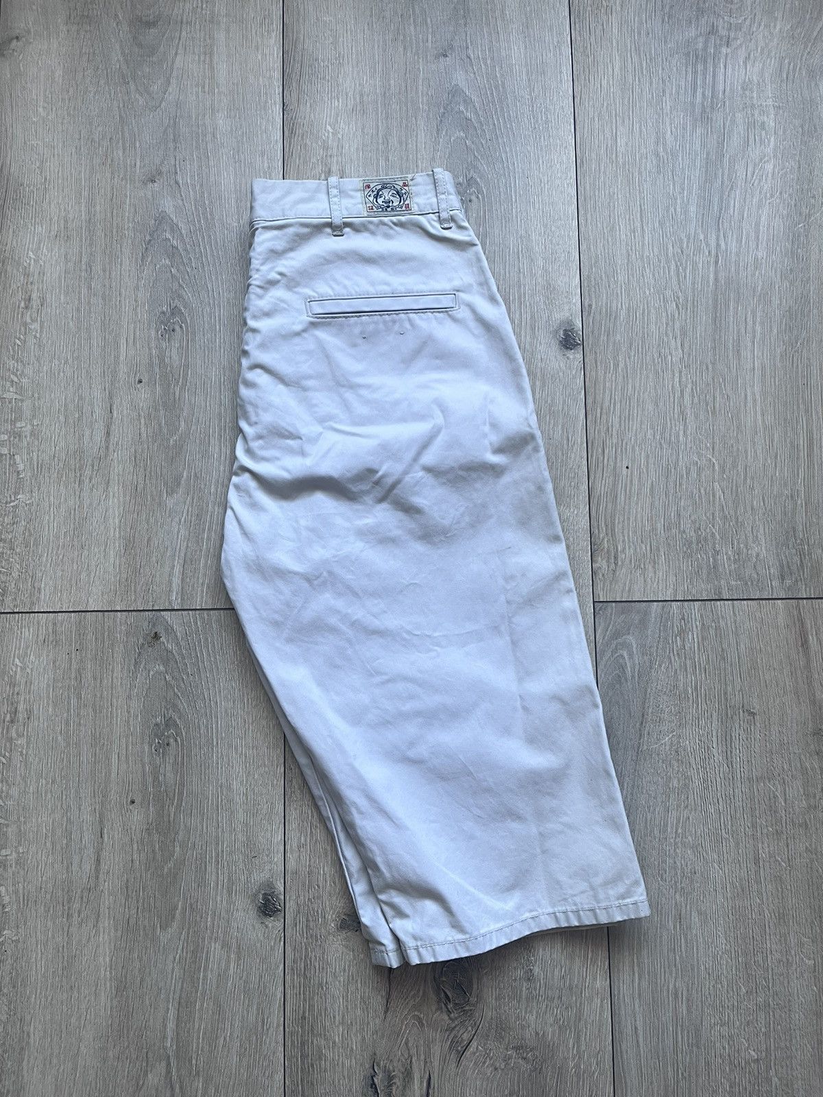 Evisu × Japanese Brand Vintage Rare Evisu White Bermuda Shorts Crème luxury Size US 34 / EU 50 - 1 Thumbnail