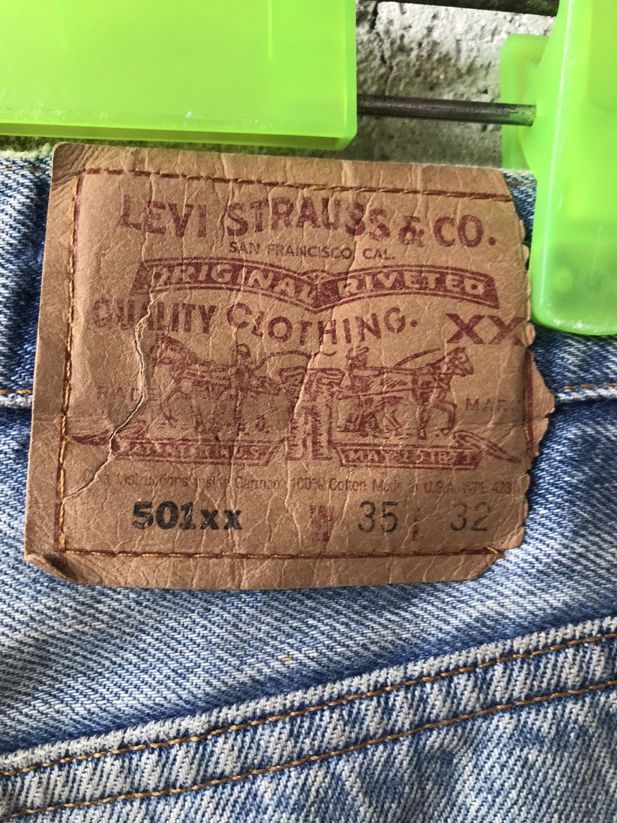 Levi's Vintage 1995 Levis 501XX Distressed Size US 34 / EU 50 - 18 Thumbnail