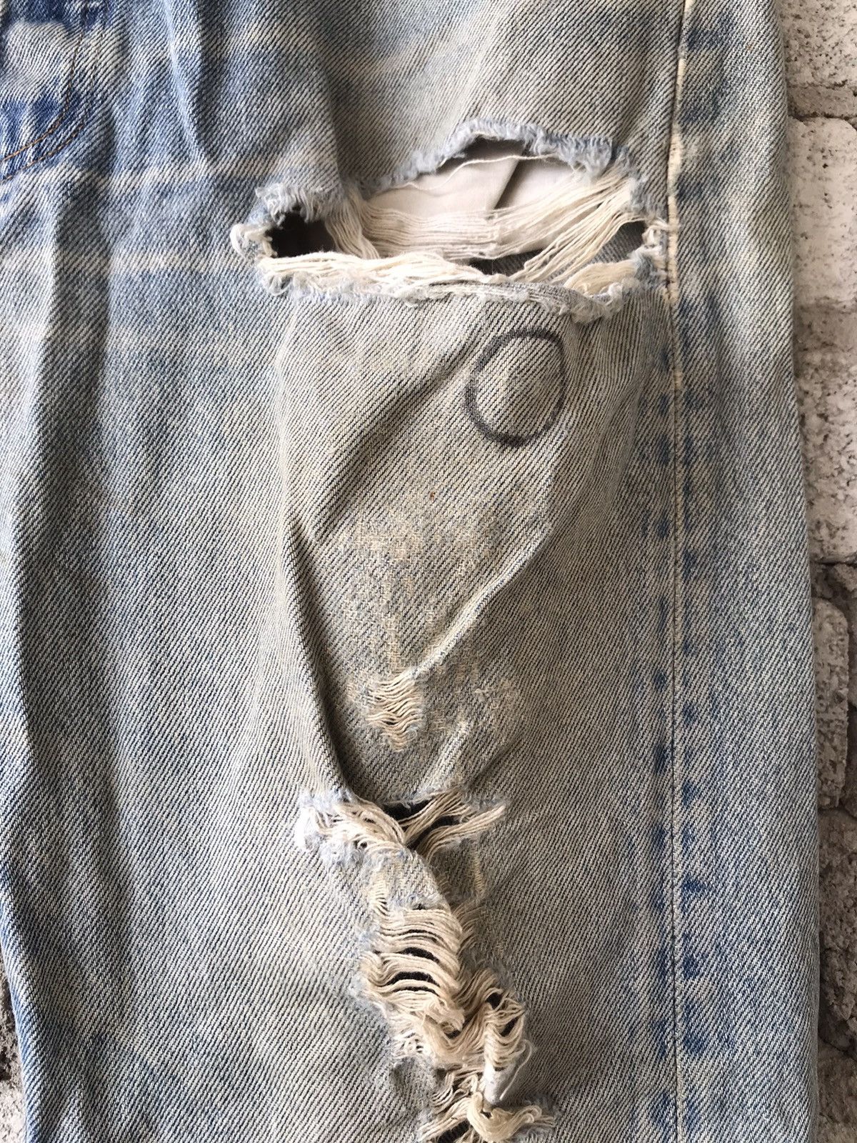 Levi's Vintage 1995 Levis 501XX Distressed Size US 34 / EU 50 - 4 Thumbnail