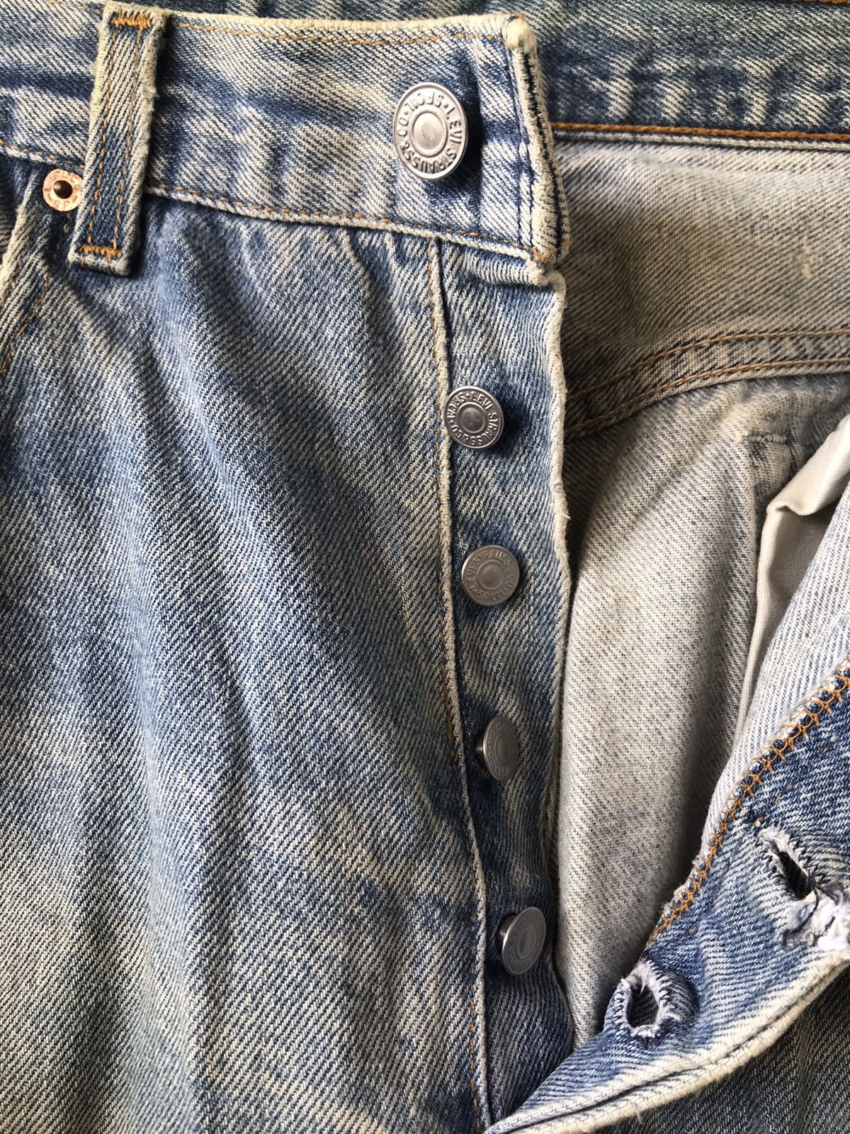 Levi's Vintage 1995 Levis 501XX Distressed Size US 34 / EU 50 - 16 Thumbnail