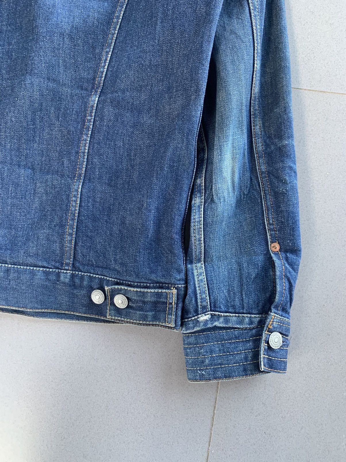 Levi's Vintage Levi’s x Boss Coffee Denim Jacket Limited 1793/10000 Size US L / EU 52-54 / 3 - 10 Thumbnail
