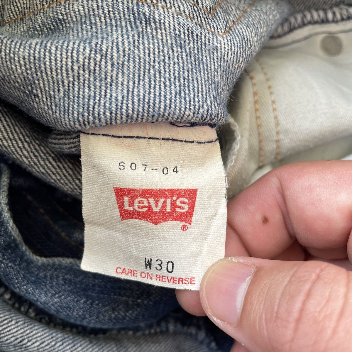 Levi's Vintage Levi’s 607 Faded Distressed Denim Jeans Pants W29 Size US 29 - 8 Thumbnail