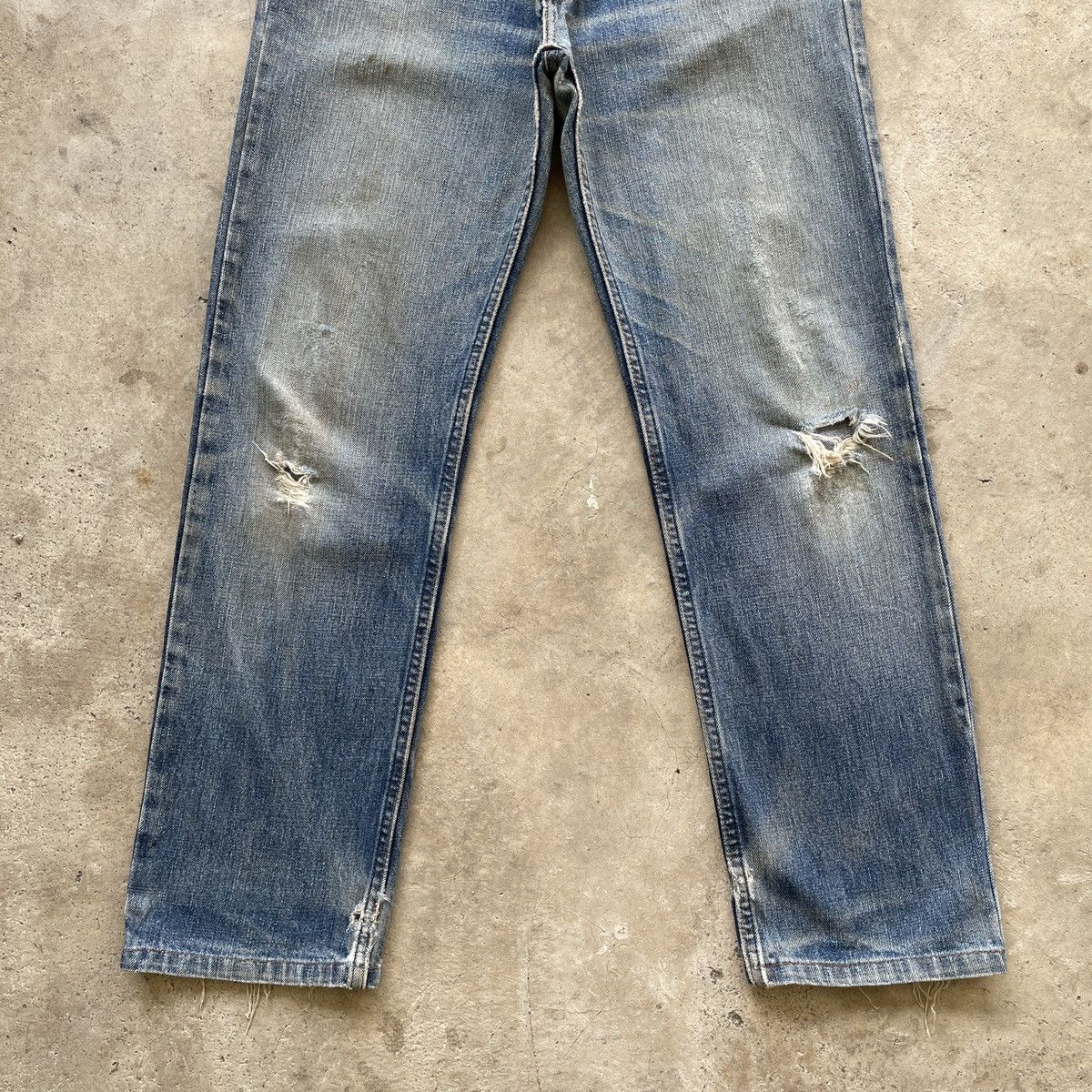 Levi's Vintage Levi’s 607 Faded Distressed Denim Jeans Pants W29 Size US 29 - 4 Thumbnail