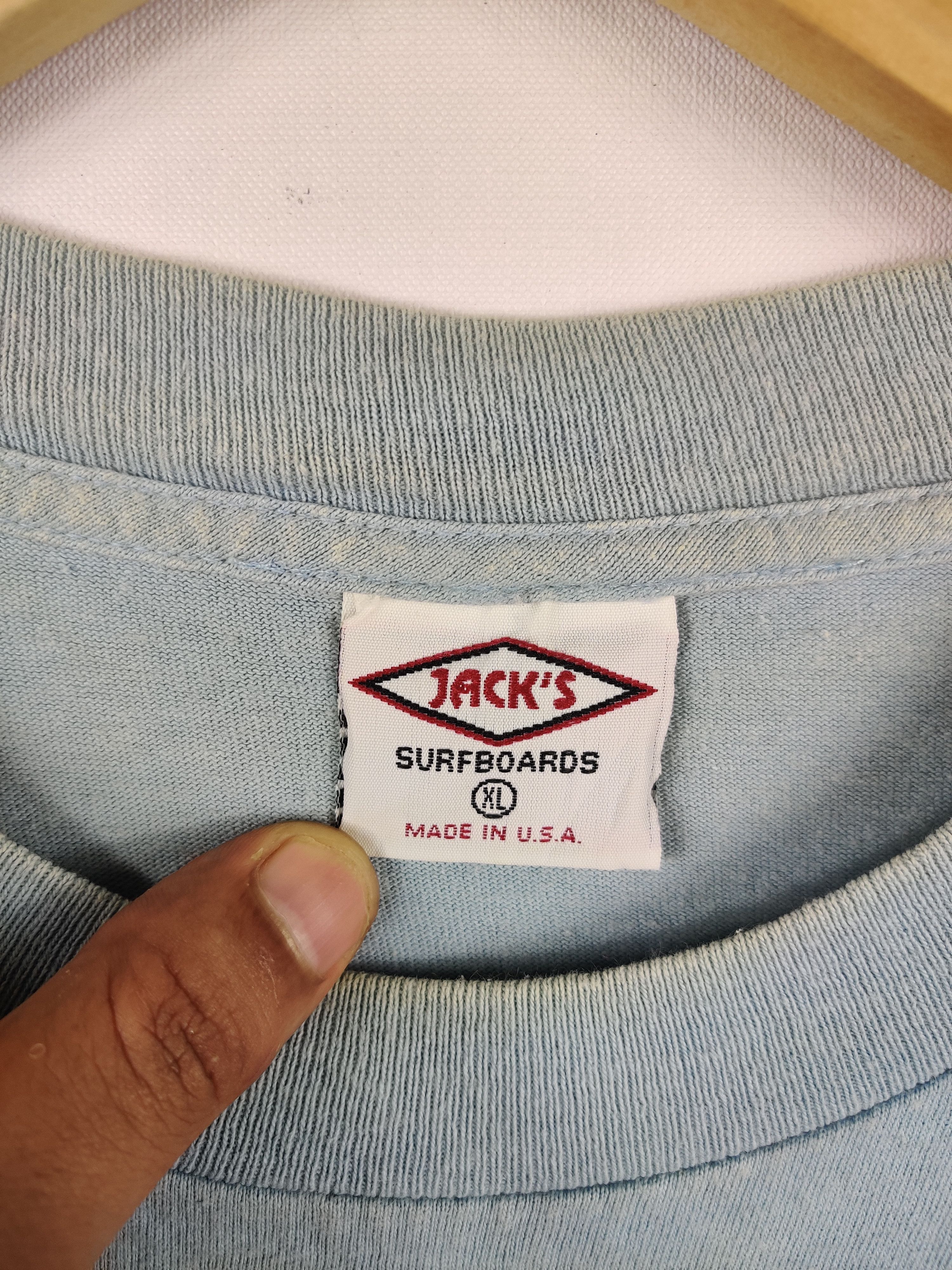 Vintage Vintage Jack's Surfboards Tee Tshirt Size US XL / EU 56 / 4 - 4 Thumbnail