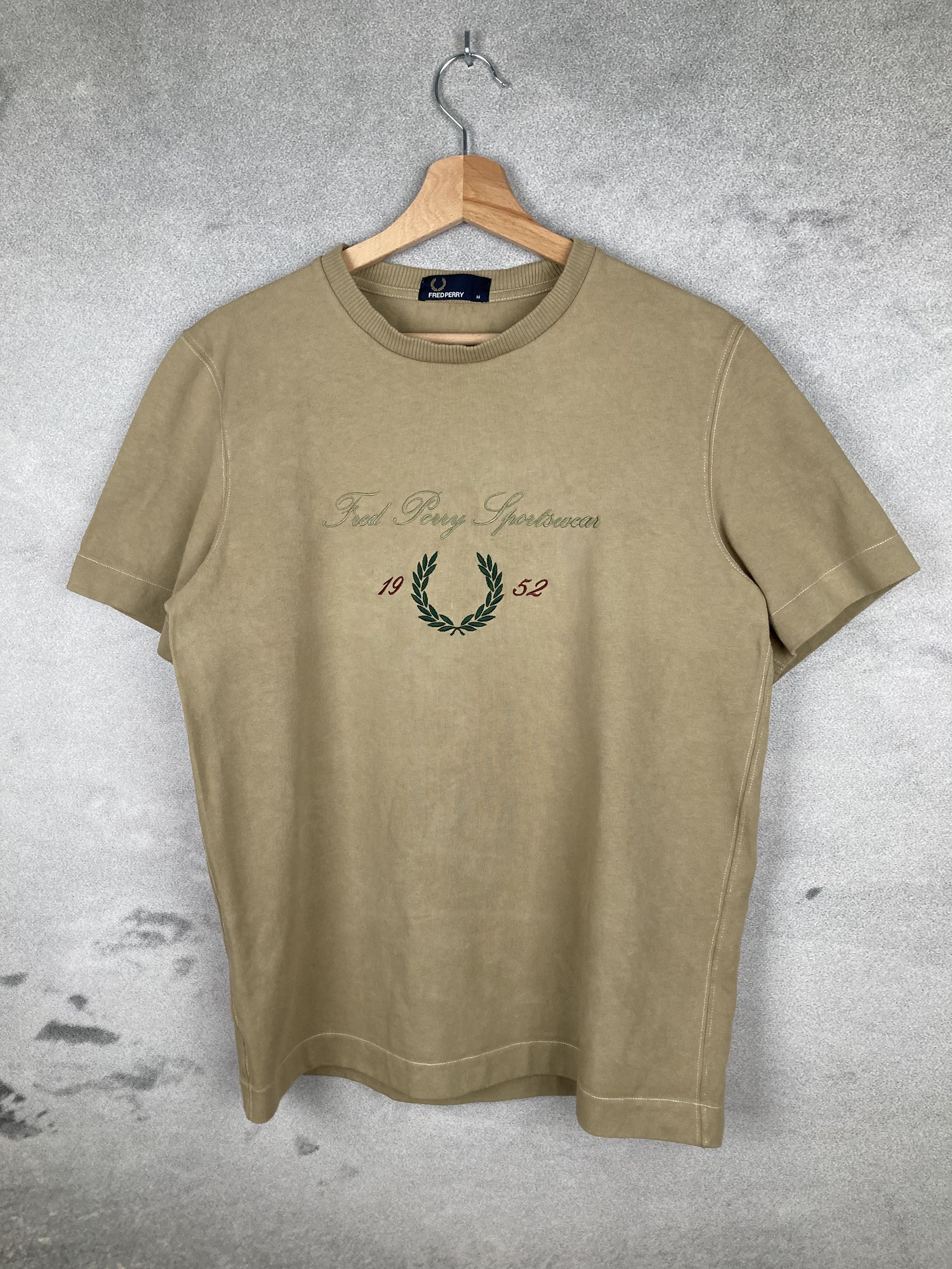 Fred Perry Vintage Fred Perry Tee Embroidered Logo Size US M / EU 48-50 / 2 - 2 Thumbnail
