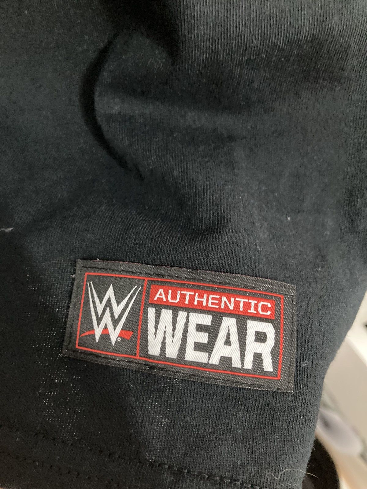Vintage WWE Authentic Vintage T-shirt Graphic Size US L / EU 52-54 / 3 - 7 Thumbnail