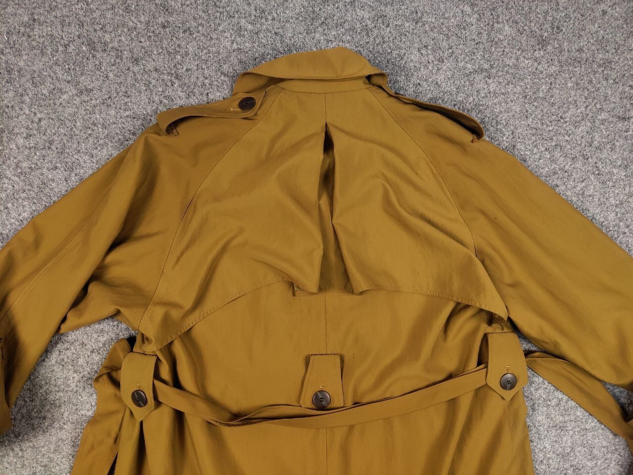 Christian Dior Monsieur Vintage 90's Christian Dior Yellow Gold Trench Coat Jacket Size M / US 6-8 / IT 42-44 - 16 Thumbnail