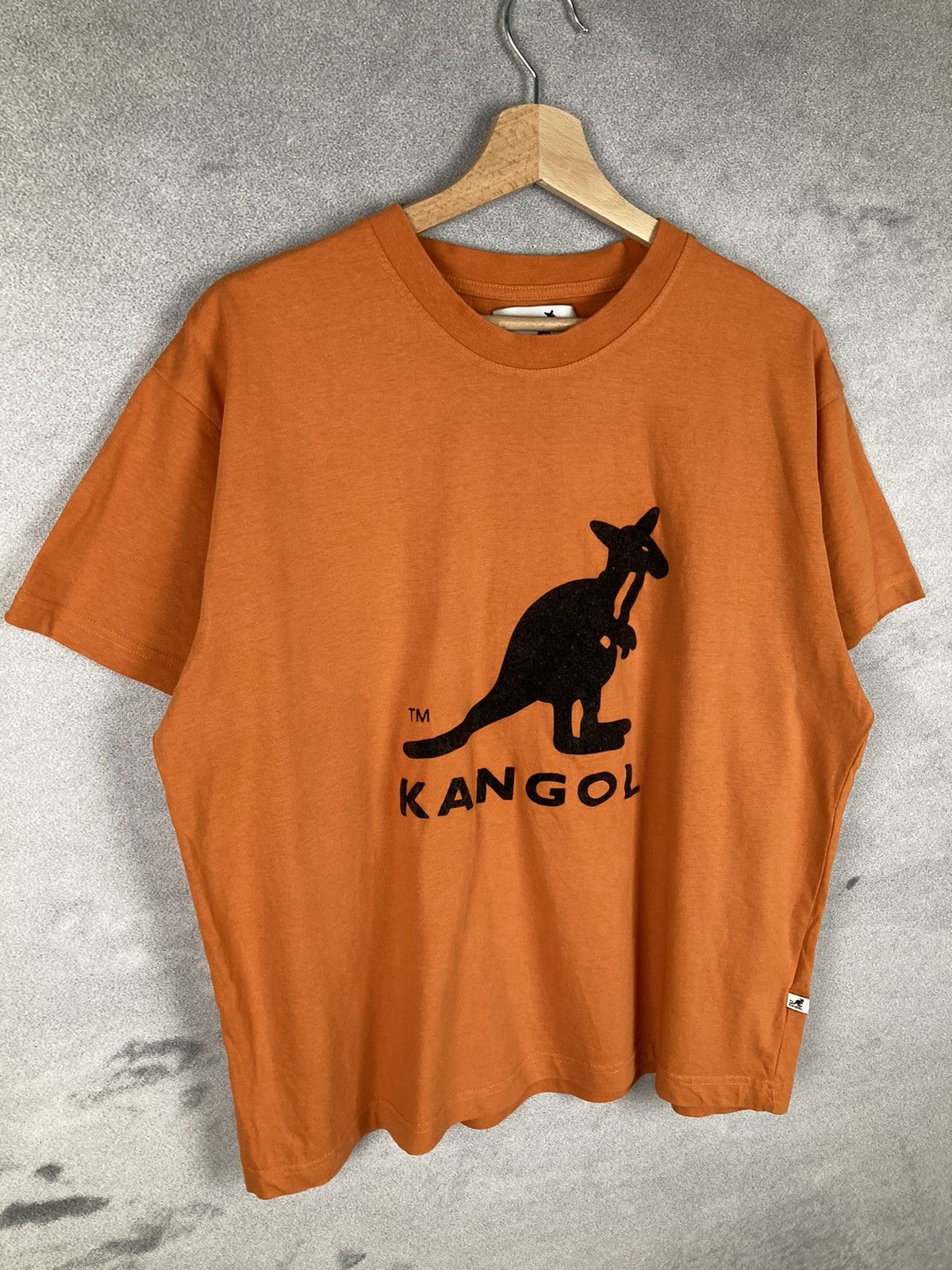 Kangol Vintage Kangol T-shirt Animal Big Logo Streetwear Rap Size US M / EU 48-50 / 2 - 3 Thumbnail