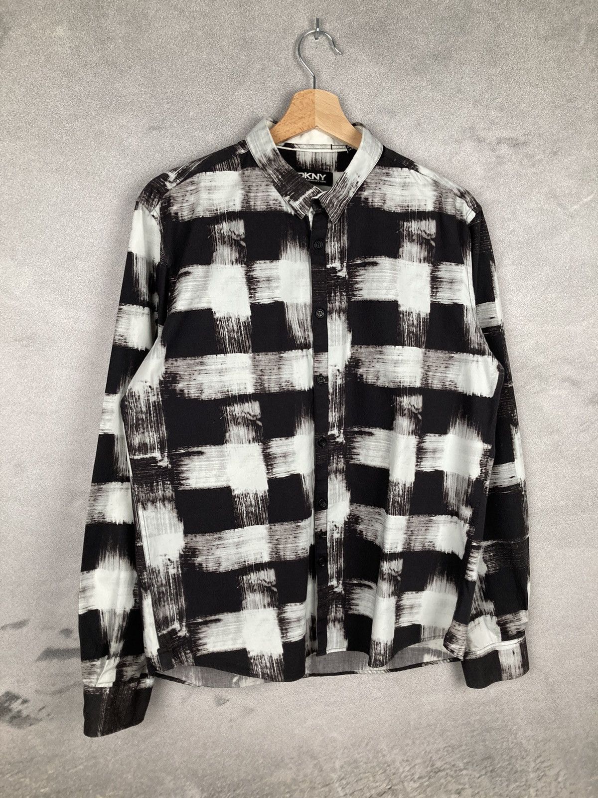DKNY Vintage DKNY Graphic Botton Up Shirt Size US L / EU 52-54 / 3 - 4 Thumbnail