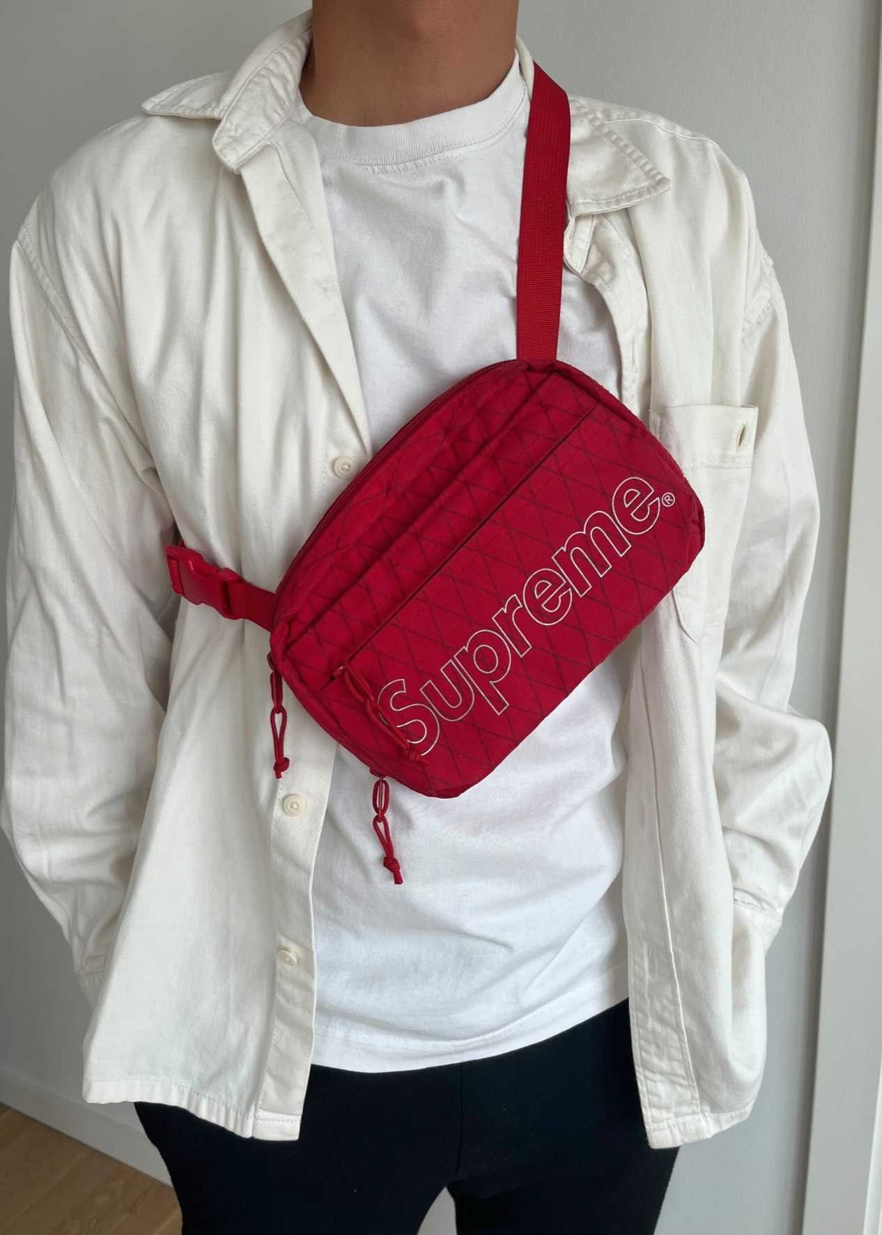 SUPREME SHOULDER BAG RED FW18 **SOLD OUT** bogo tnf