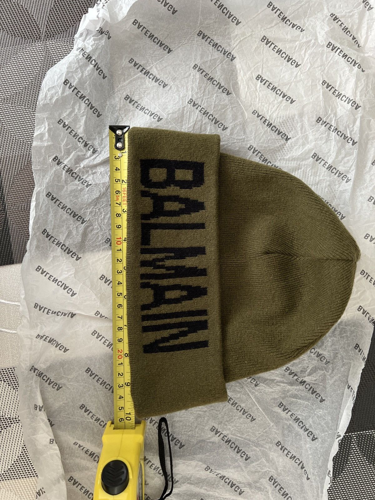 Balmain Balmain Logo W8HA620M380 Khaki Beanie hat Size ONE SIZE - 4 Thumbnail
