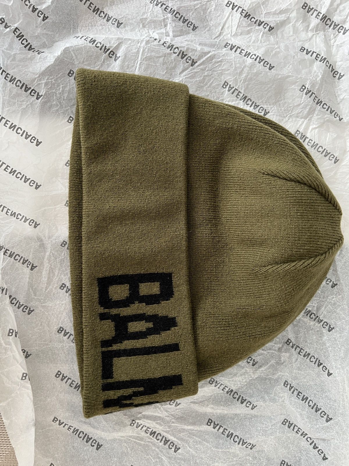 Balmain Balmain Logo W8HA620M380 Khaki Beanie hat Size ONE SIZE - 2 Thumbnail