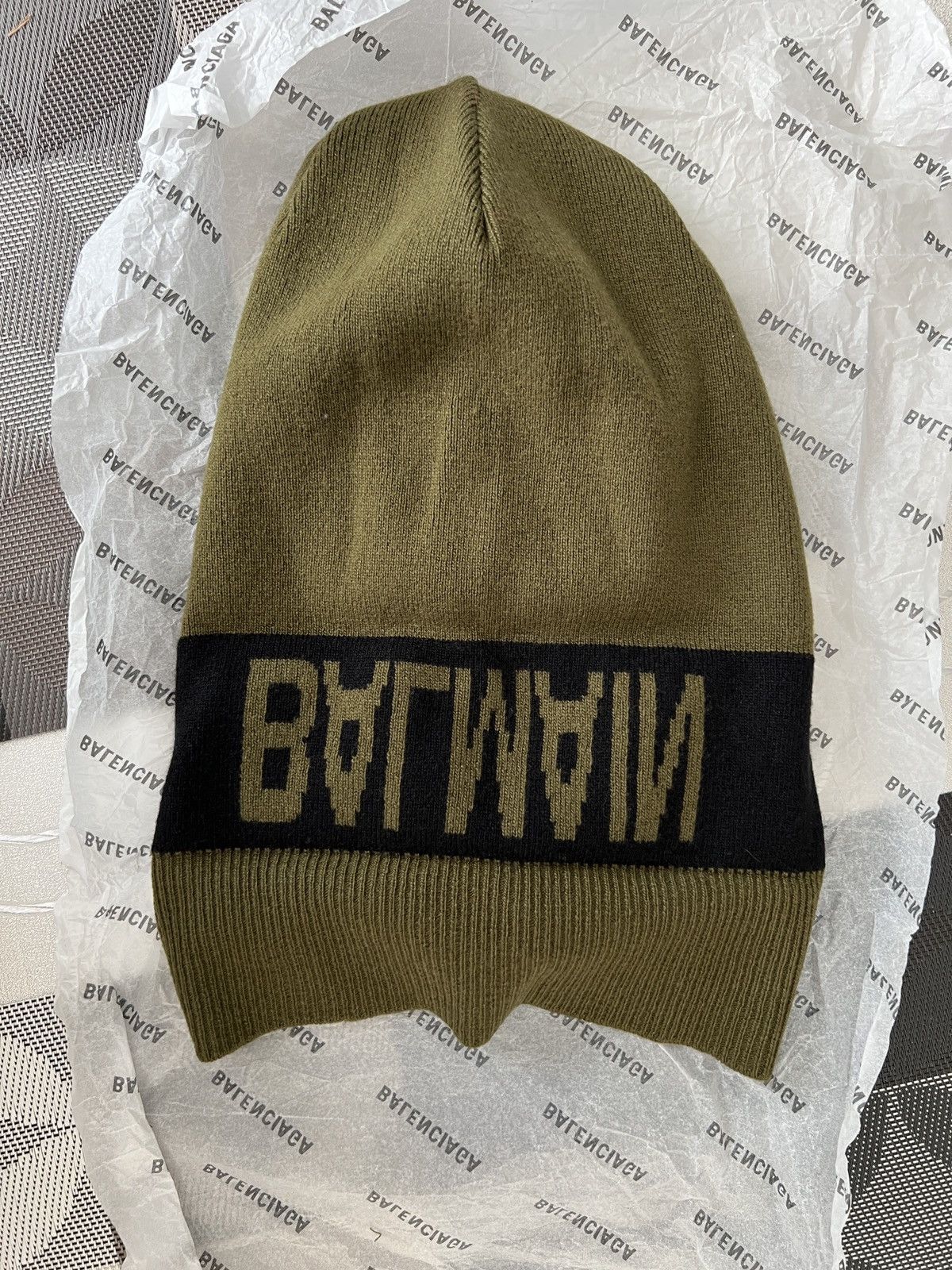 Balmain Balmain Logo W8HA620M380 Khaki Beanie hat Size ONE SIZE - 6 Thumbnail