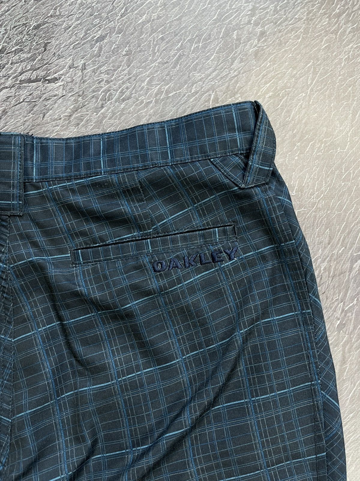 Oakley Oakley vintage checkered lightweight pants chino casual Size US 31 - 14 Thumbnail