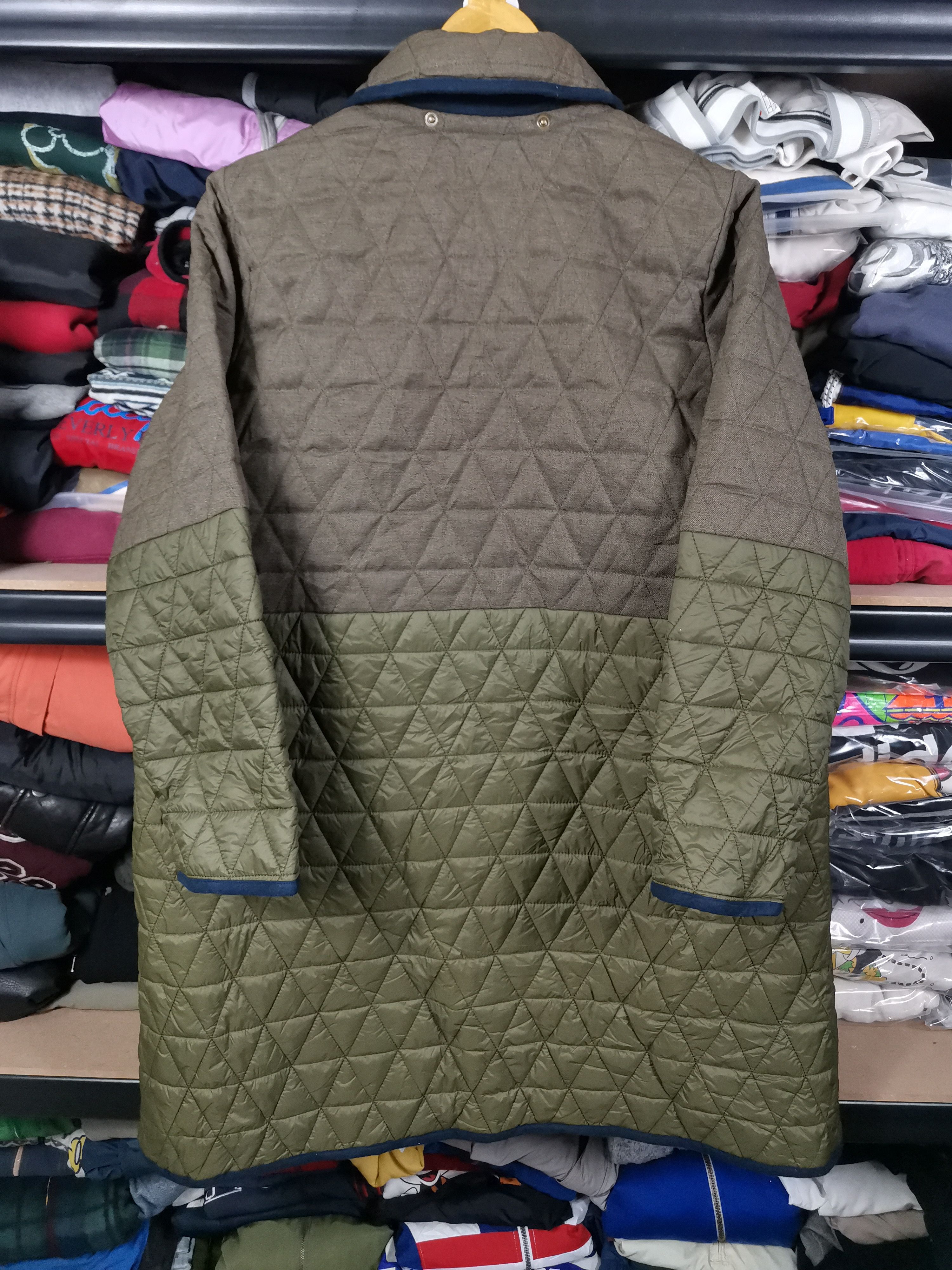 Japanese Brand Vintage Golden Bear Puffer Quilted Jacket Size US L / EU 52-54 / 3 - 2 Thumbnail