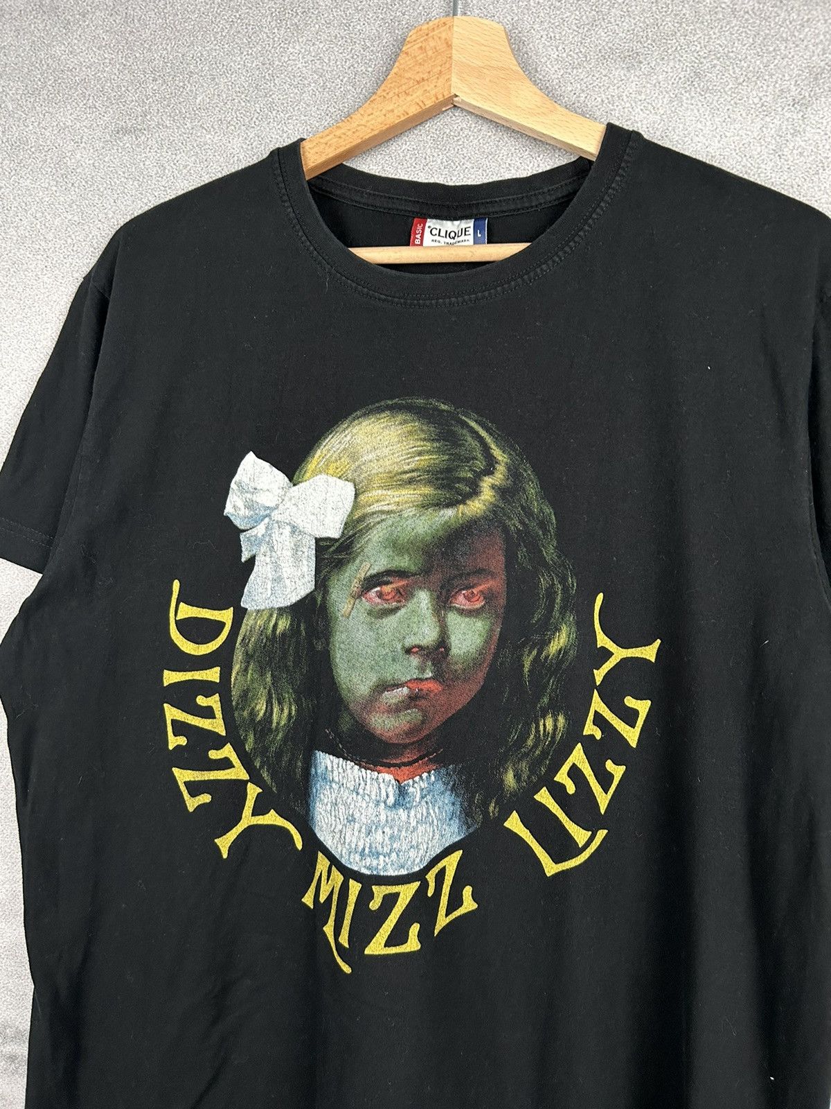 Band Tees Dizzy Mizz Lizzy Alternative Rock Band Graphic Tee Rare Size US L / EU 52-54 / 3 - 3 Thumbnail
