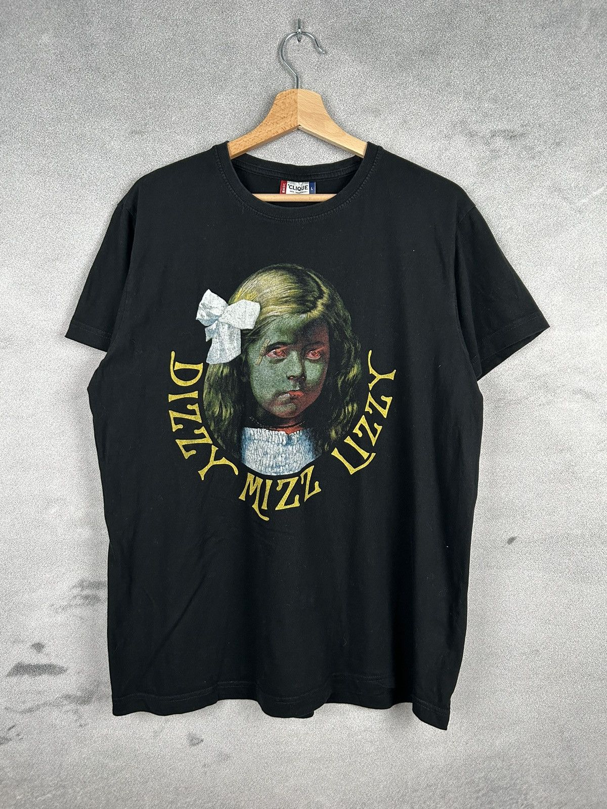 Band Tees Dizzy Mizz Lizzy Alternative Rock Band Graphic Tee Rare Size US L / EU 52-54 / 3 - 1 Thumbnail