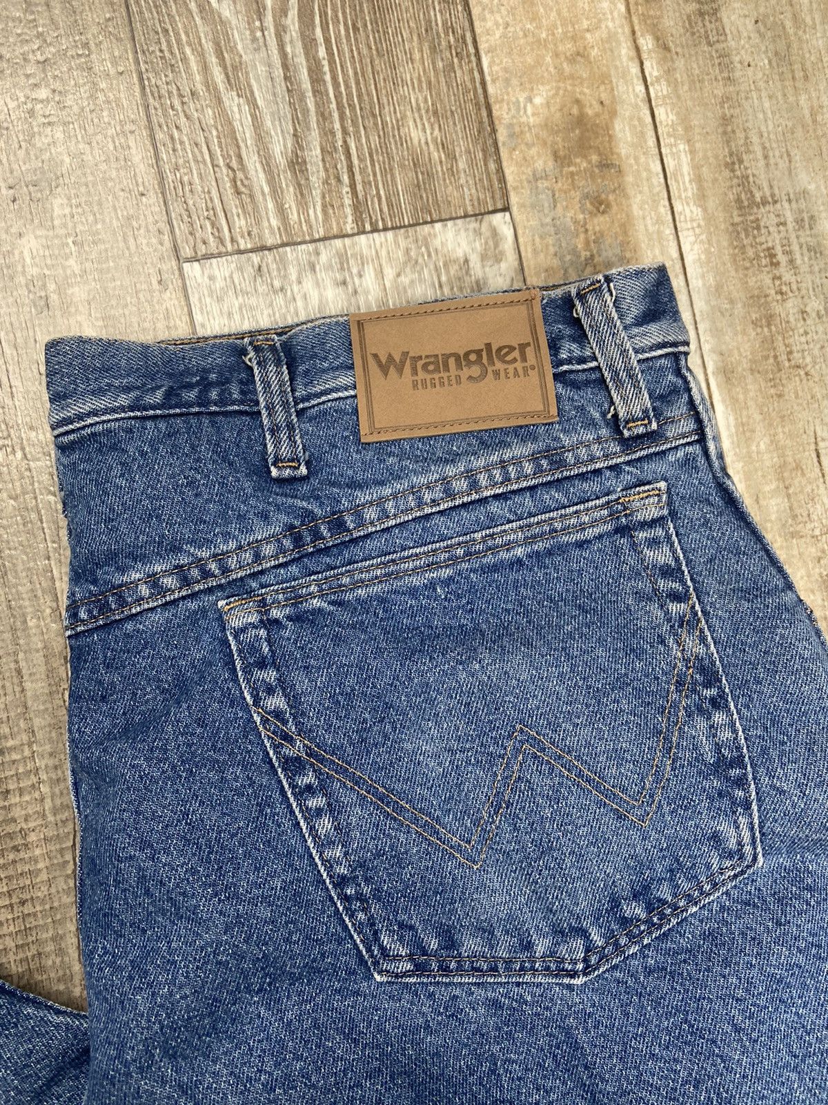 Vintage Cool Vintage Y2K Wrangler Insulated Blue Jeans 38x32 USA Size US 38 / EU 54 - 7 Thumbnail