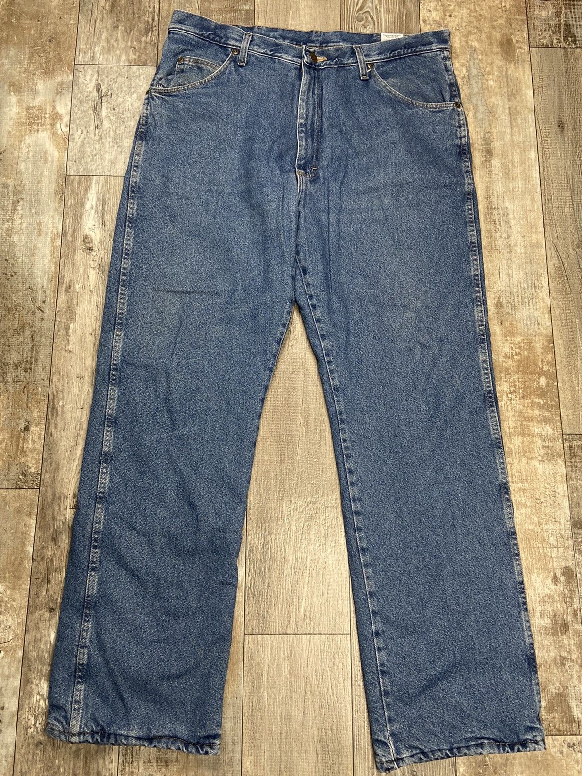 Vintage Cool Vintage Y2K Wrangler Insulated Blue Jeans 38x32 USA Size US 38 / EU 54 - 3 Thumbnail