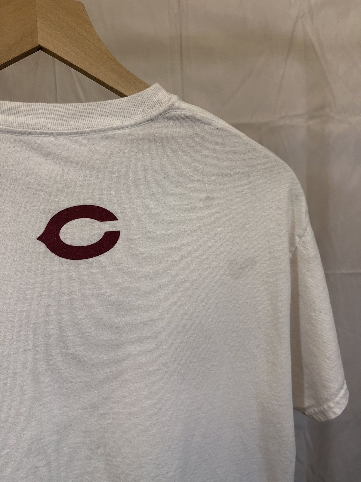 Vintage Vintage U Chicago Collegiate White Distressed Tee Size US M / EU 48-50 / 2 - 7 Thumbnail