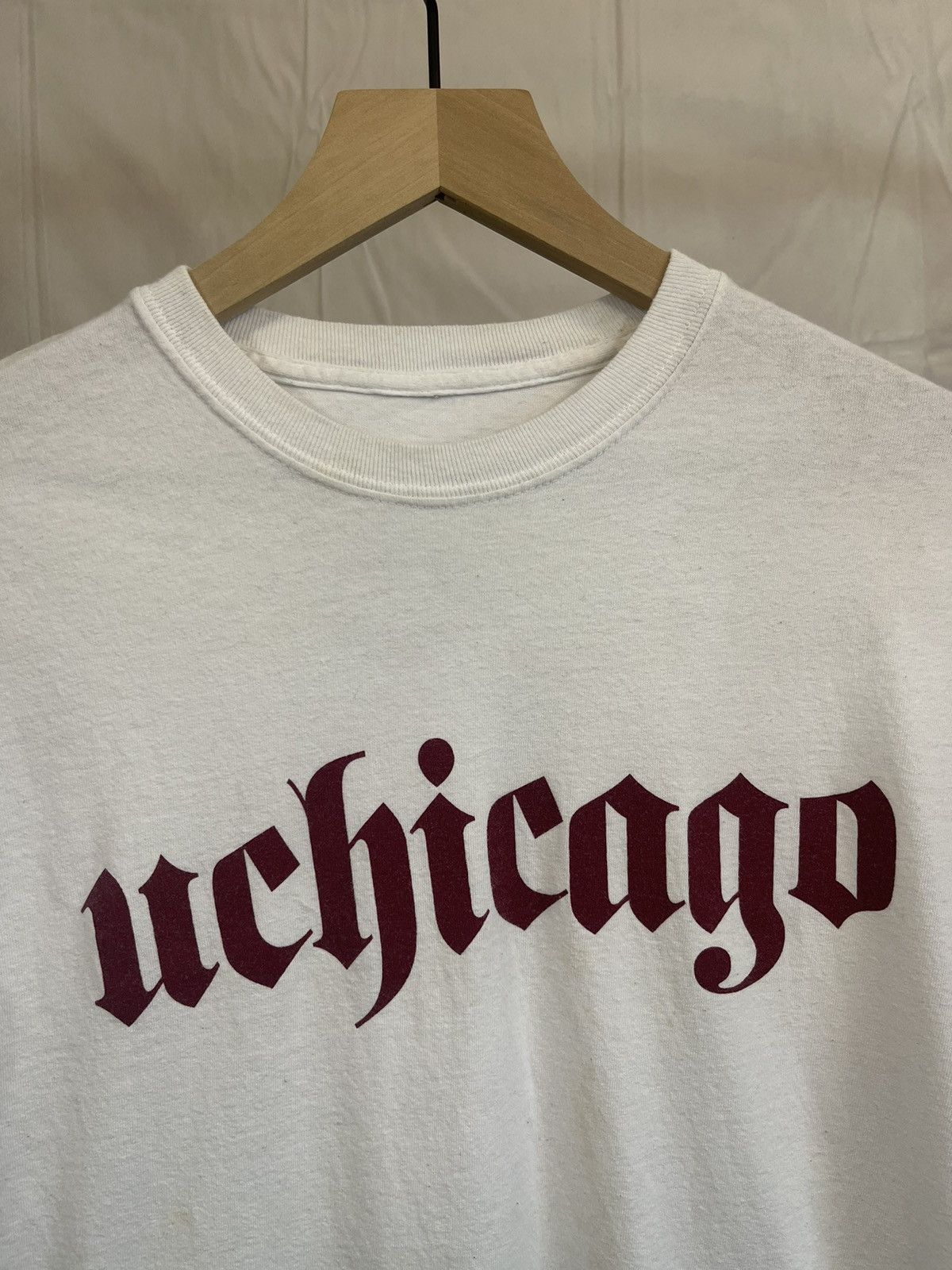Vintage Vintage U Chicago Collegiate White Distressed Tee Size US M / EU 48-50 / 2 - 2 Thumbnail