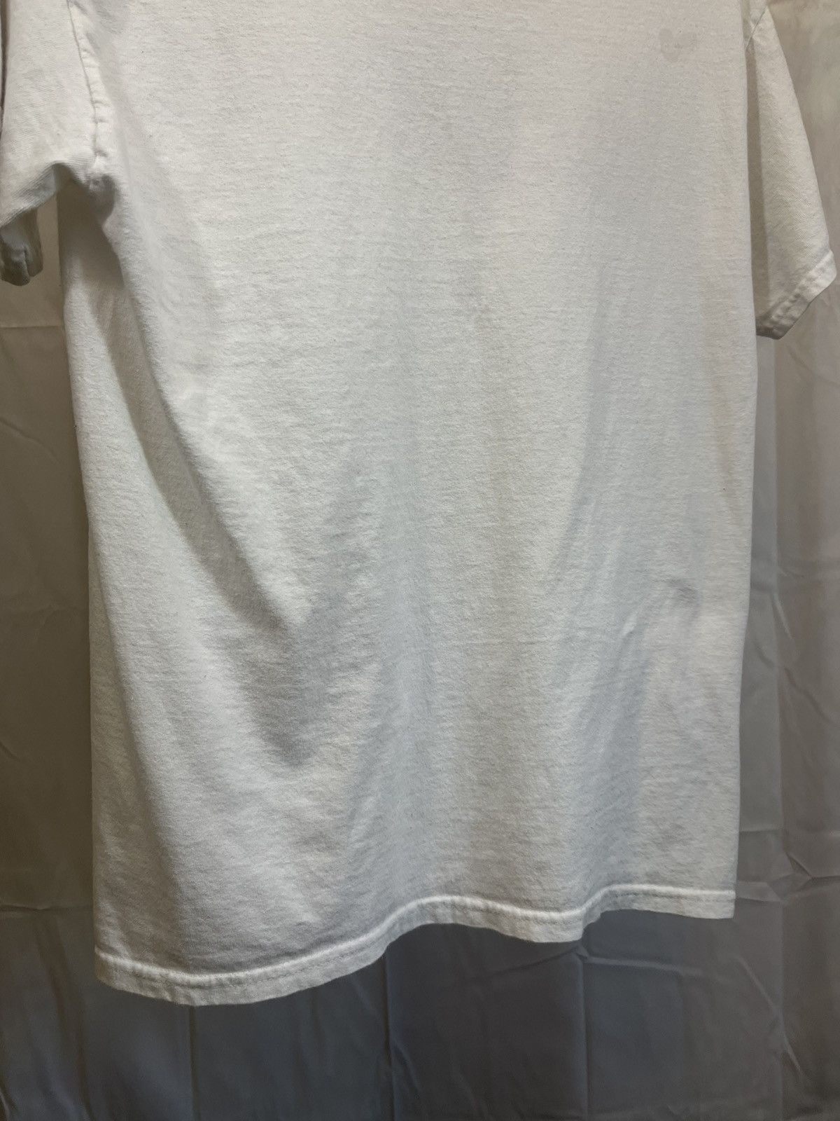 Vintage Vintage U Chicago Collegiate White Distressed Tee Size US M / EU 48-50 / 2 - 11 Thumbnail