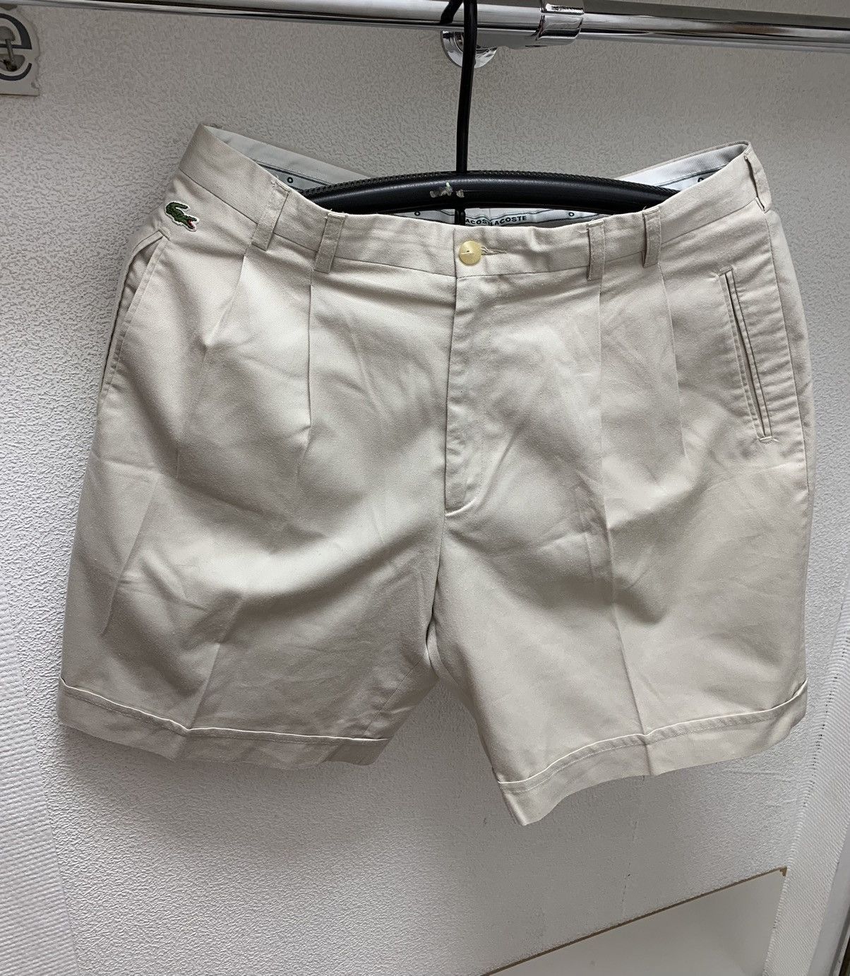 Lacoste Lacoste vintage casual shorts 46 sz M-L sz 34-36 Size US 32 / EU 48 - 1 Thumbnail