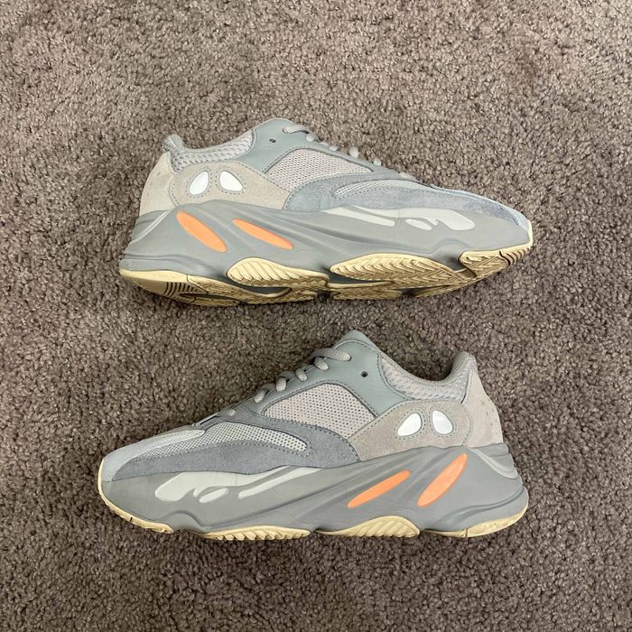 Yeezy best sale 700 grailed