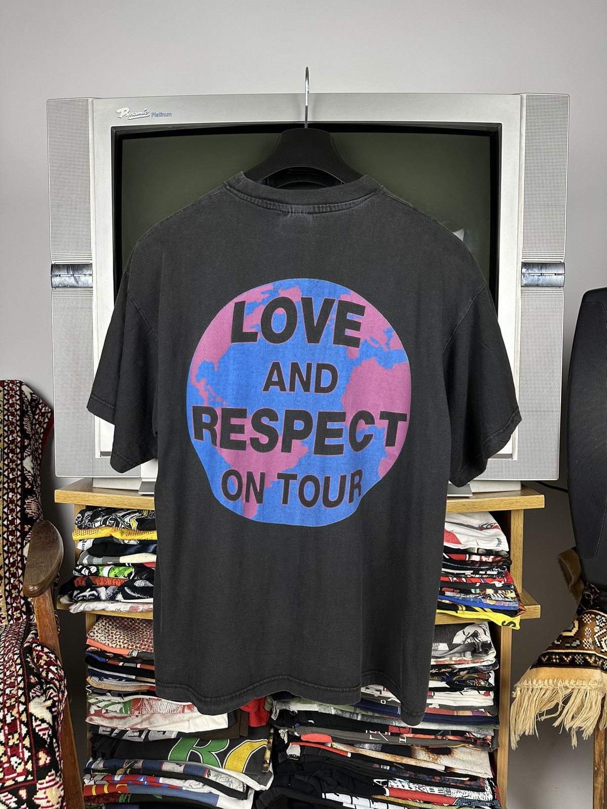 Band Tees × Vintage Vintage 90s Marla Glen ‘Love and Respect on Tour’ Band Tee Size US L / EU 52-54 / 3 - 4 Thumbnail