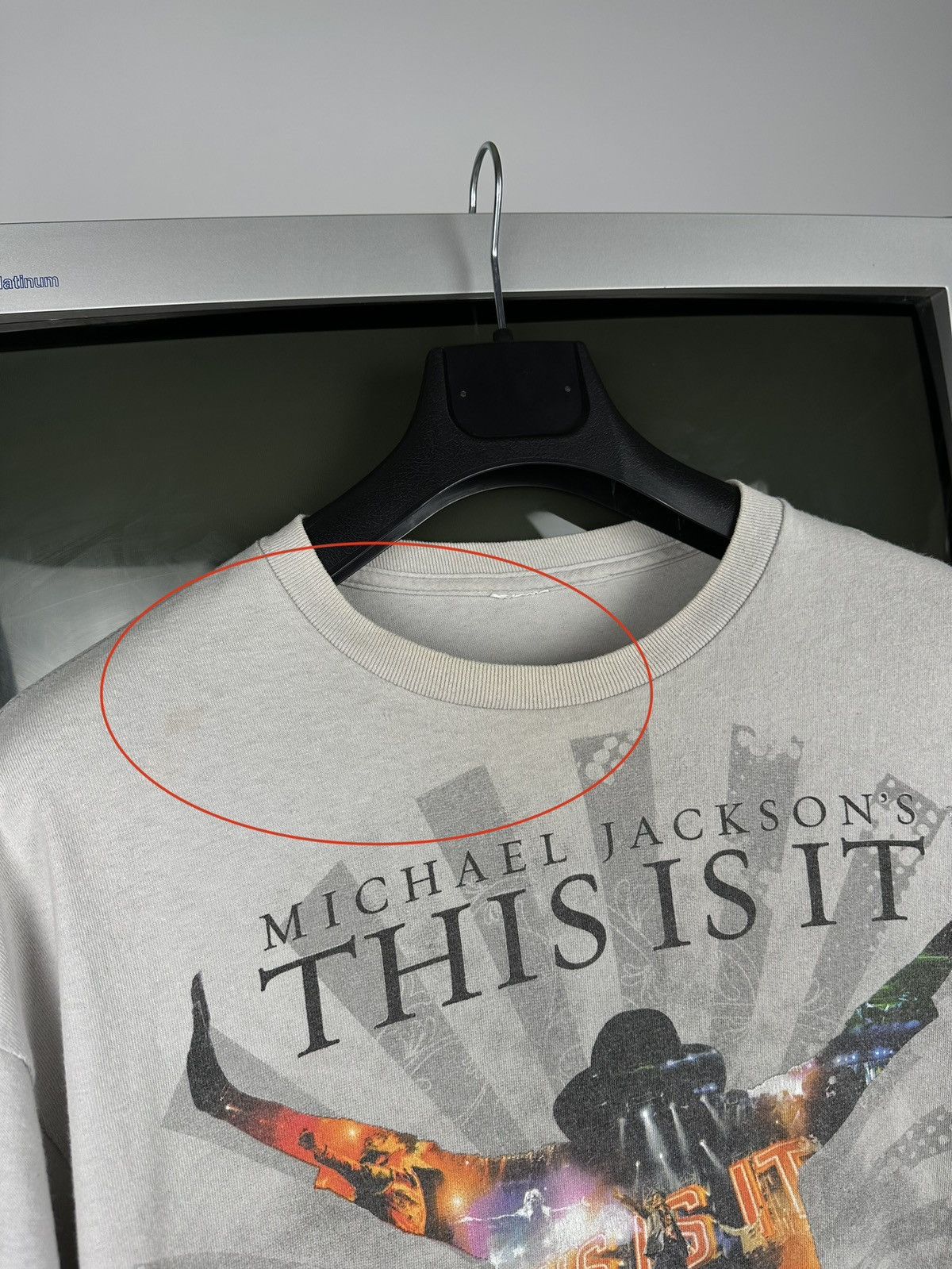 Band Tees × Michael Jackson × Vintage Vintage 00s Michael Jackson ‘This Is It’ Band T-Shirt Size US XL / EU 56 / 4 - 5 Thumbnail