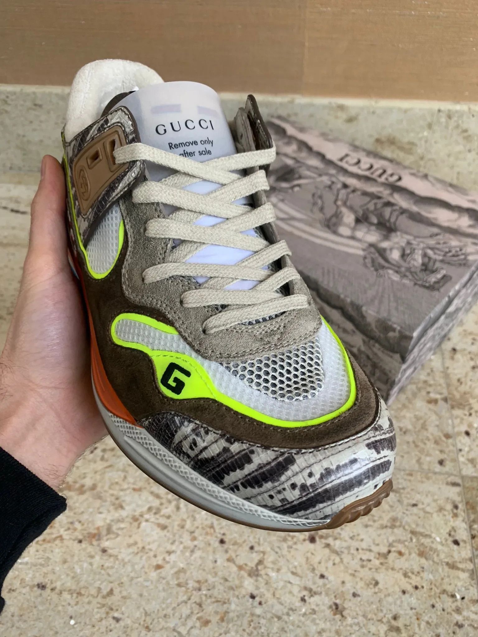 Gucci Miro Soft Logo Runner Trainer in Brown / Multi Size US 10 / EU 43 - 5 Thumbnail