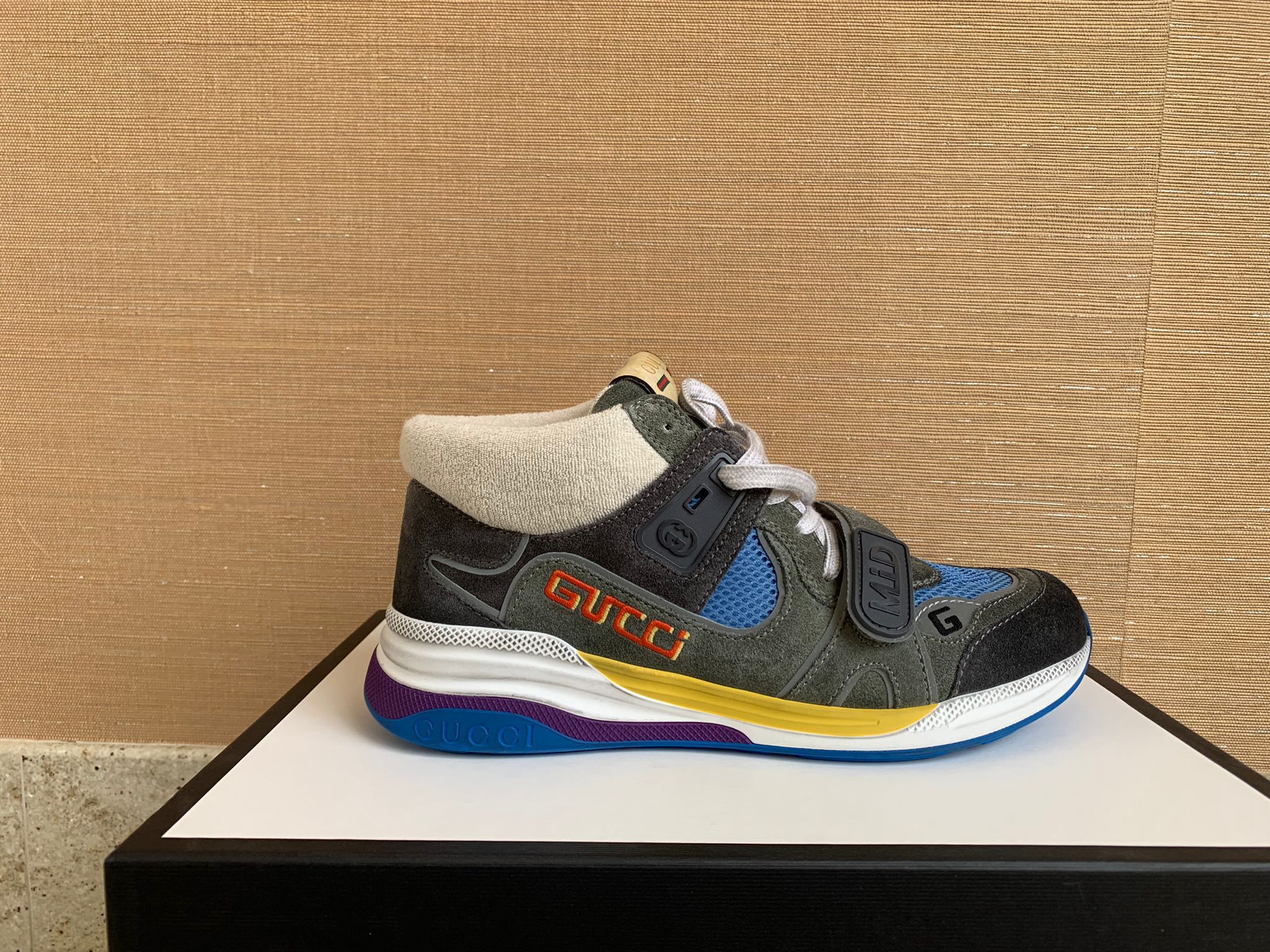 Gucci Microsoft Low Top Runner in Multicolor Size US 8.5 / EU 41-42 - 2 Thumbnail