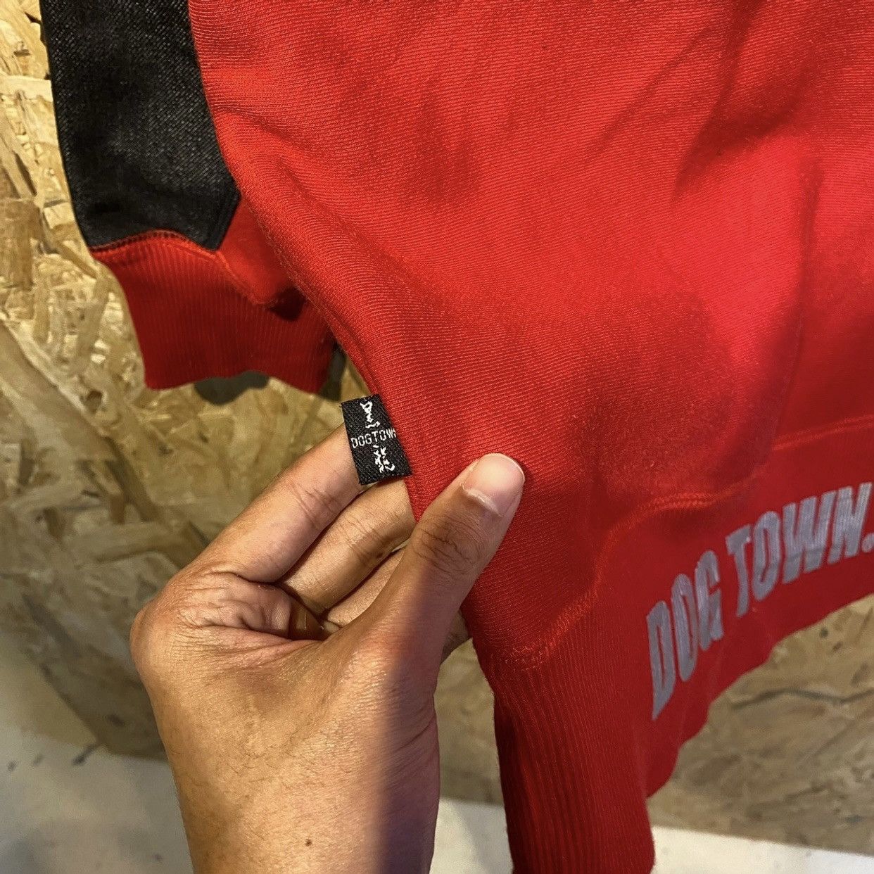 Dogtown Vintage Dog Town Big Logo Sweatshirt Size US XL / EU 56 / 4 - 7 Thumbnail