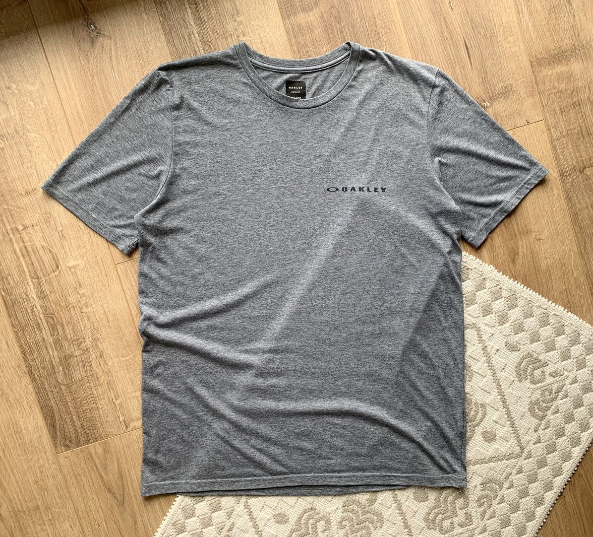 Oakley Oakley grey t-shirt Size US XL / EU 56 / 4 - 3 Thumbnail