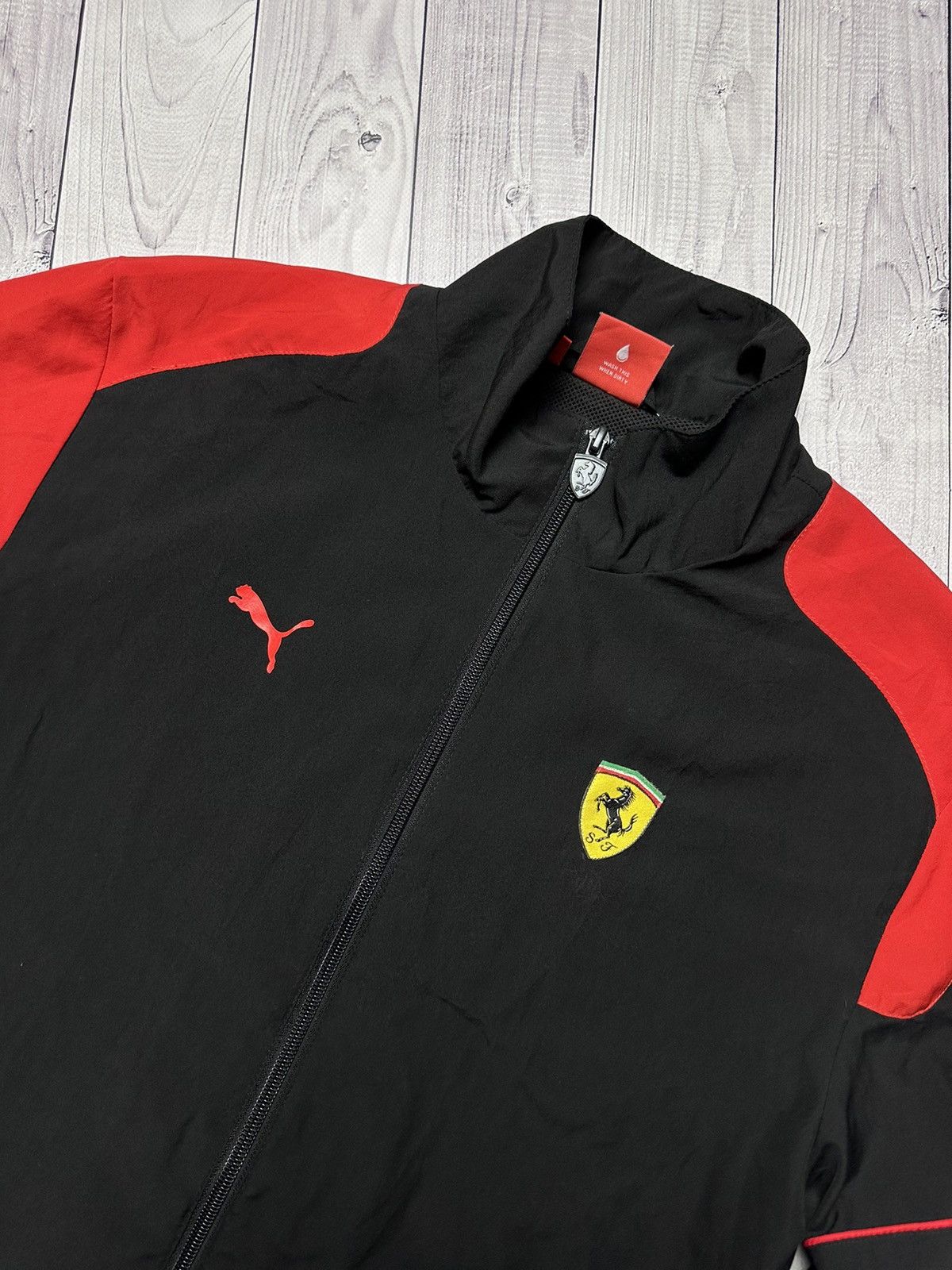 Ferrari × Vintage Ferrari puma racing track jacket logo size S Size US S / EU 44-46 / 1 - 2 Thumbnail