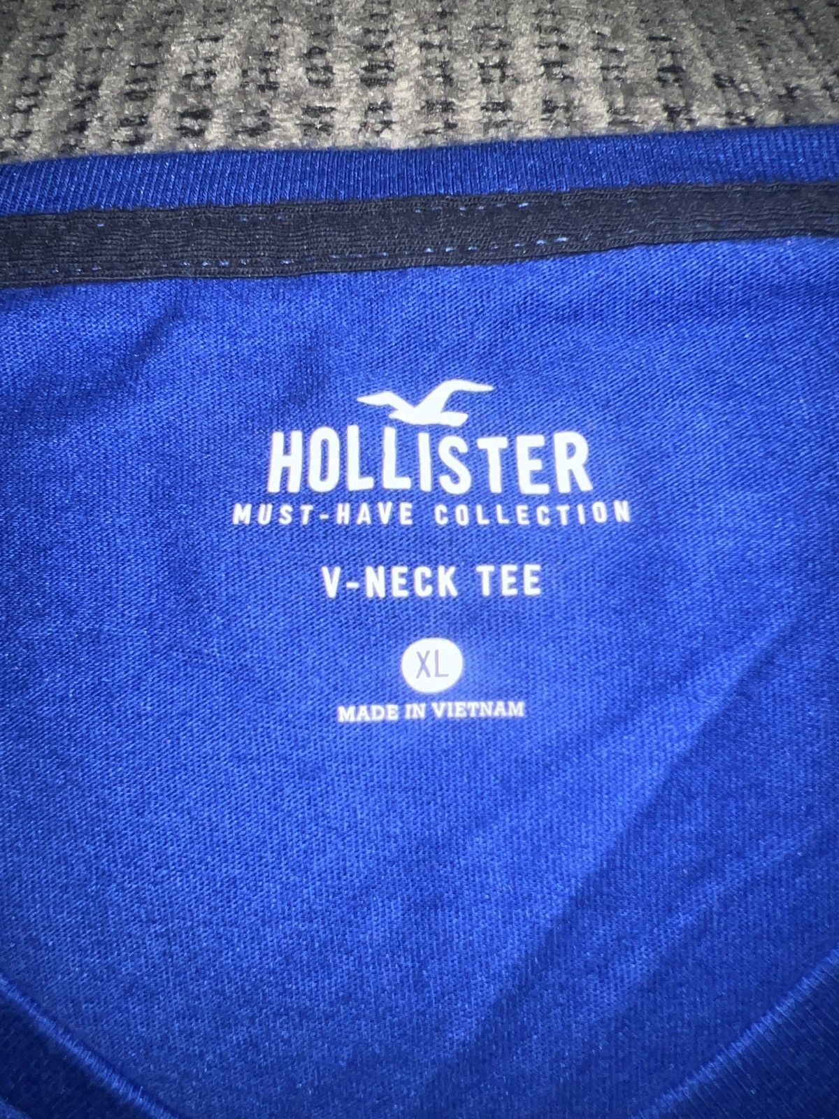 Hollister Hollister V-Neck Tee Size US XL / EU 56 / 4 - 6 Thumbnail