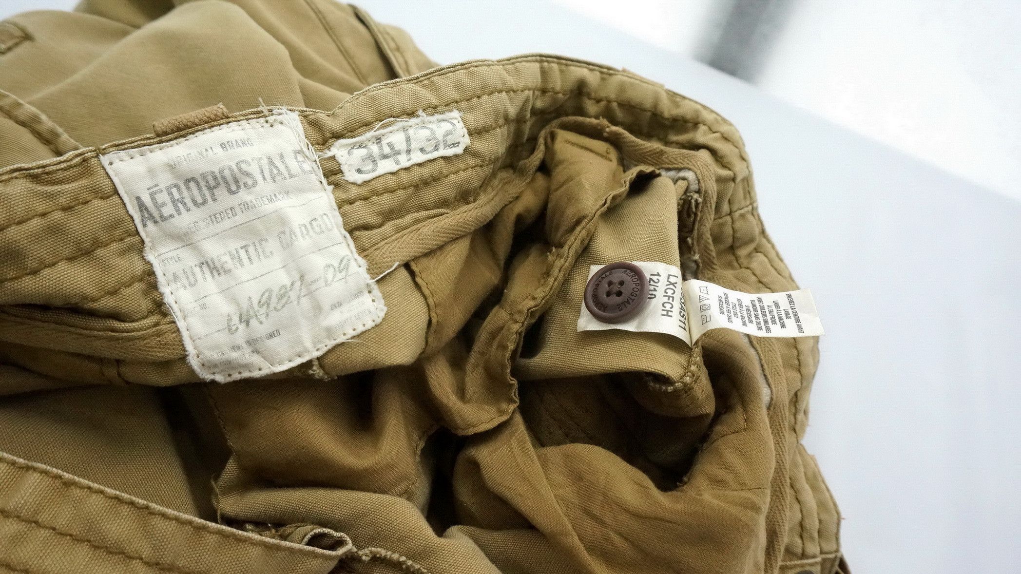 Aeropostale Vintage AEROPOSTALE Worn Cargo Pants Size US 37 - 19 Thumbnail