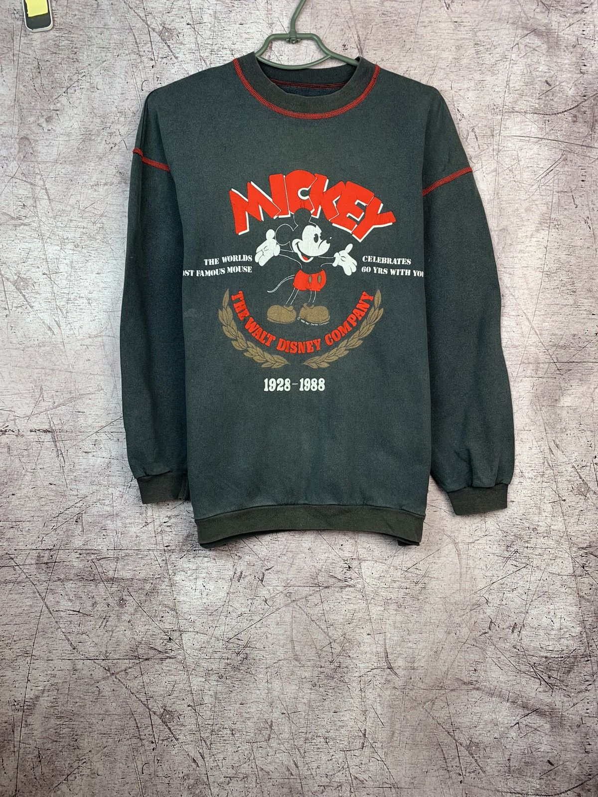 Disney × Vintage Vintage 90s Mickey Mouse Disney Company Sweatshirt Size US M / EU 48-50 / 2 - 1 Thumbnail