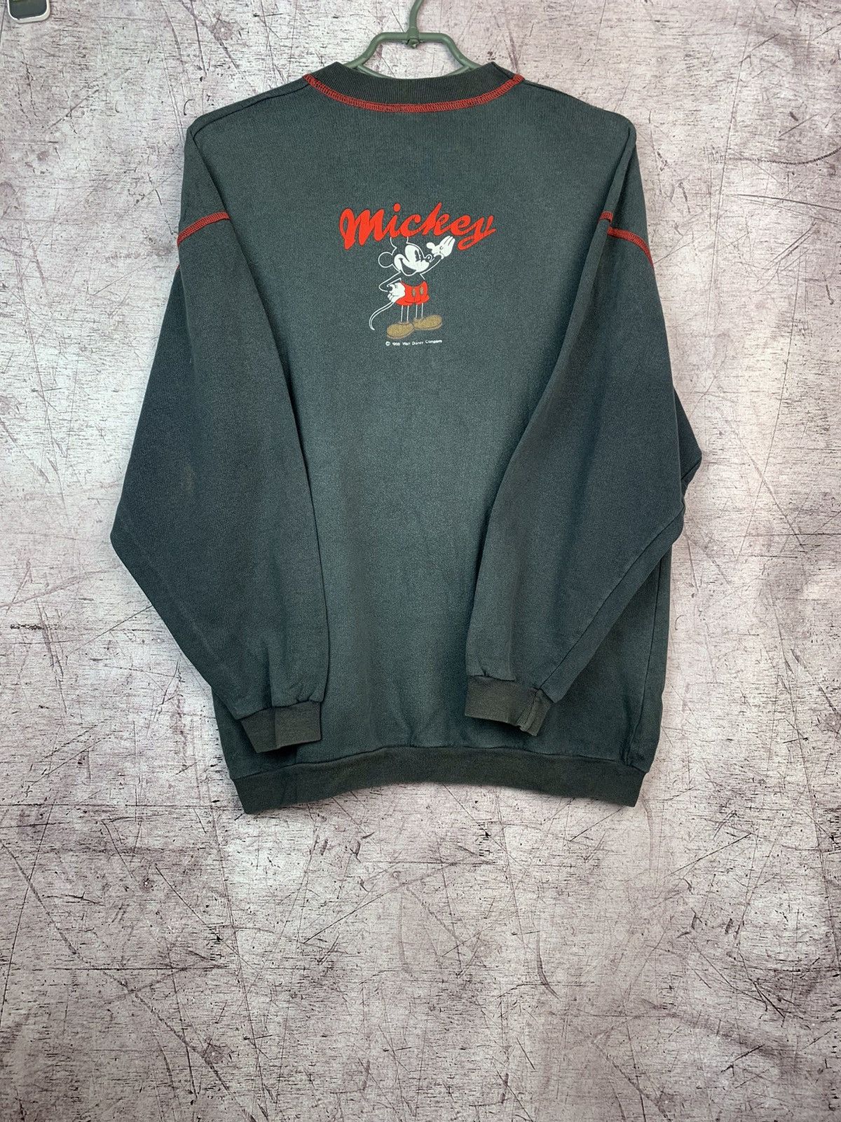 Disney × Vintage Vintage 90s Mickey Mouse Disney Company Sweatshirt Size US M / EU 48-50 / 2 - 15 Thumbnail