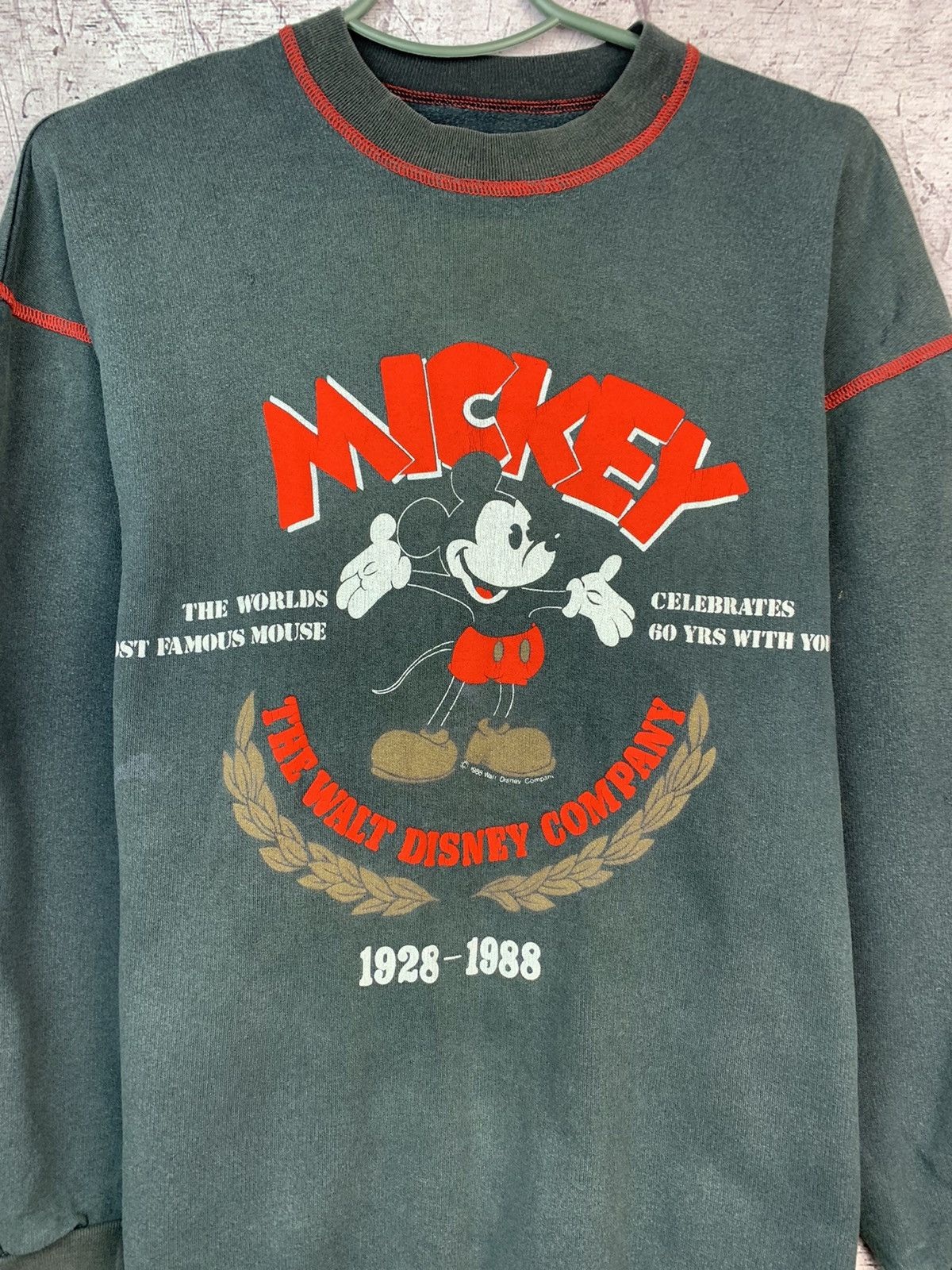 Disney × Vintage Vintage 90s Mickey Mouse Disney Company Sweatshirt Size US M / EU 48-50 / 2 - 2 Thumbnail