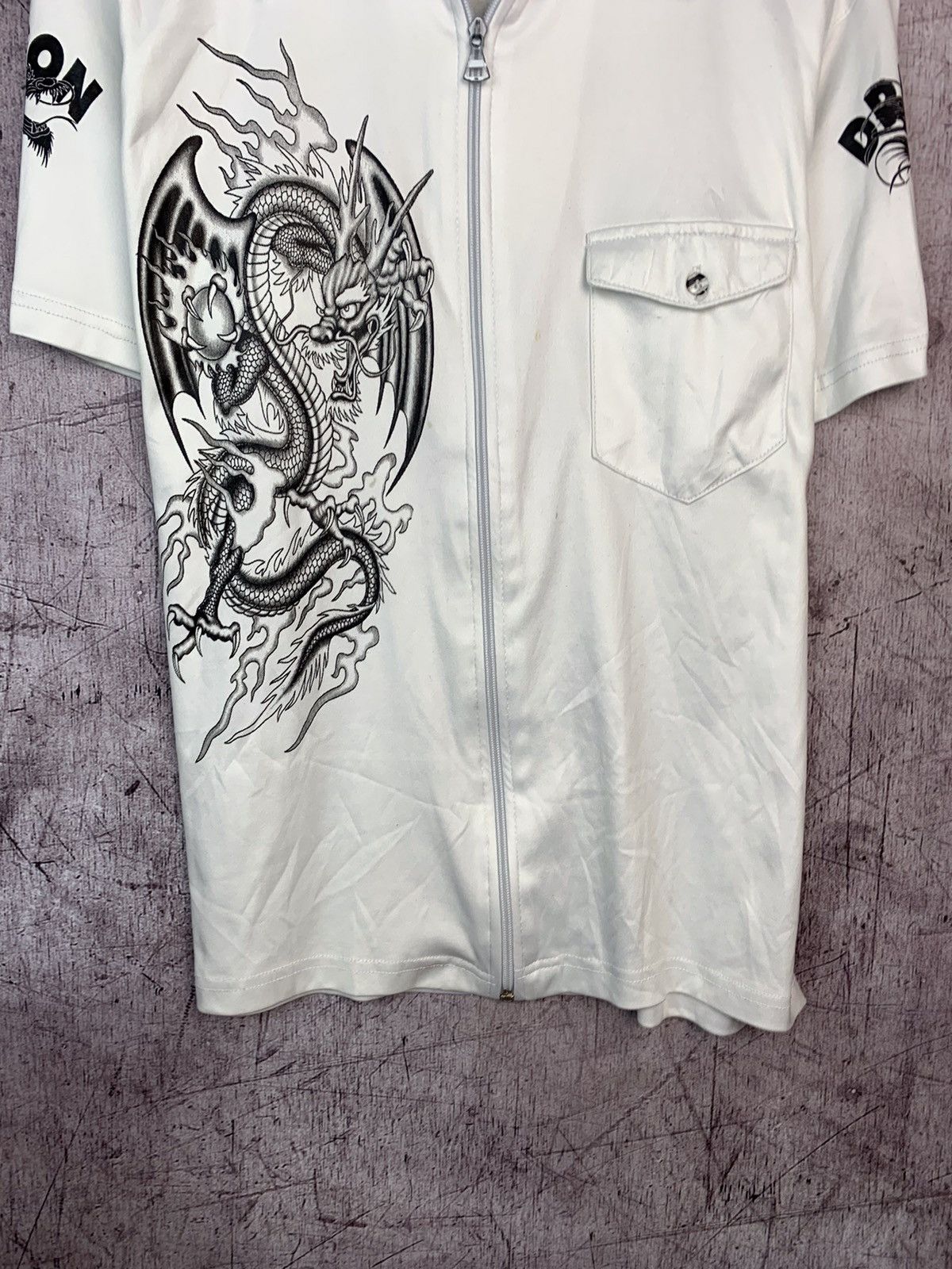 Japanese Brand Vintage Japanese Dragon Asian Shirt Size US S / EU 44-46 / 1 - 8 Thumbnail