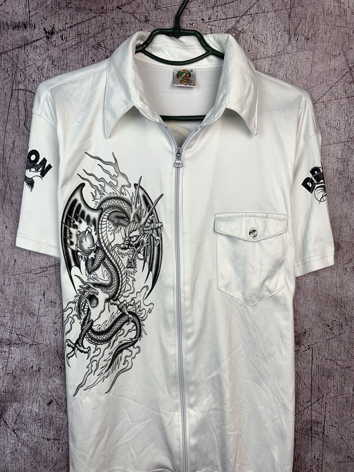 Japanese Brand Vintage Japanese Dragon Asian Shirt Size US S / EU 44-46 / 1 - 9 Thumbnail